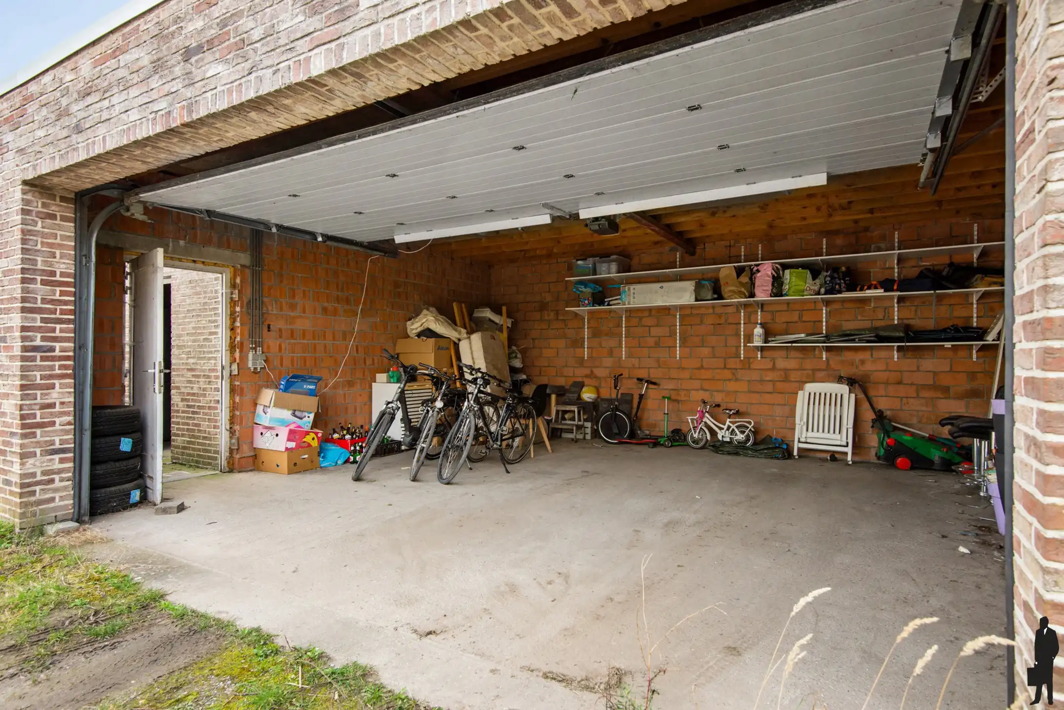 Welgelegen riante instapklare woning met 4 slaapkamers foto 33