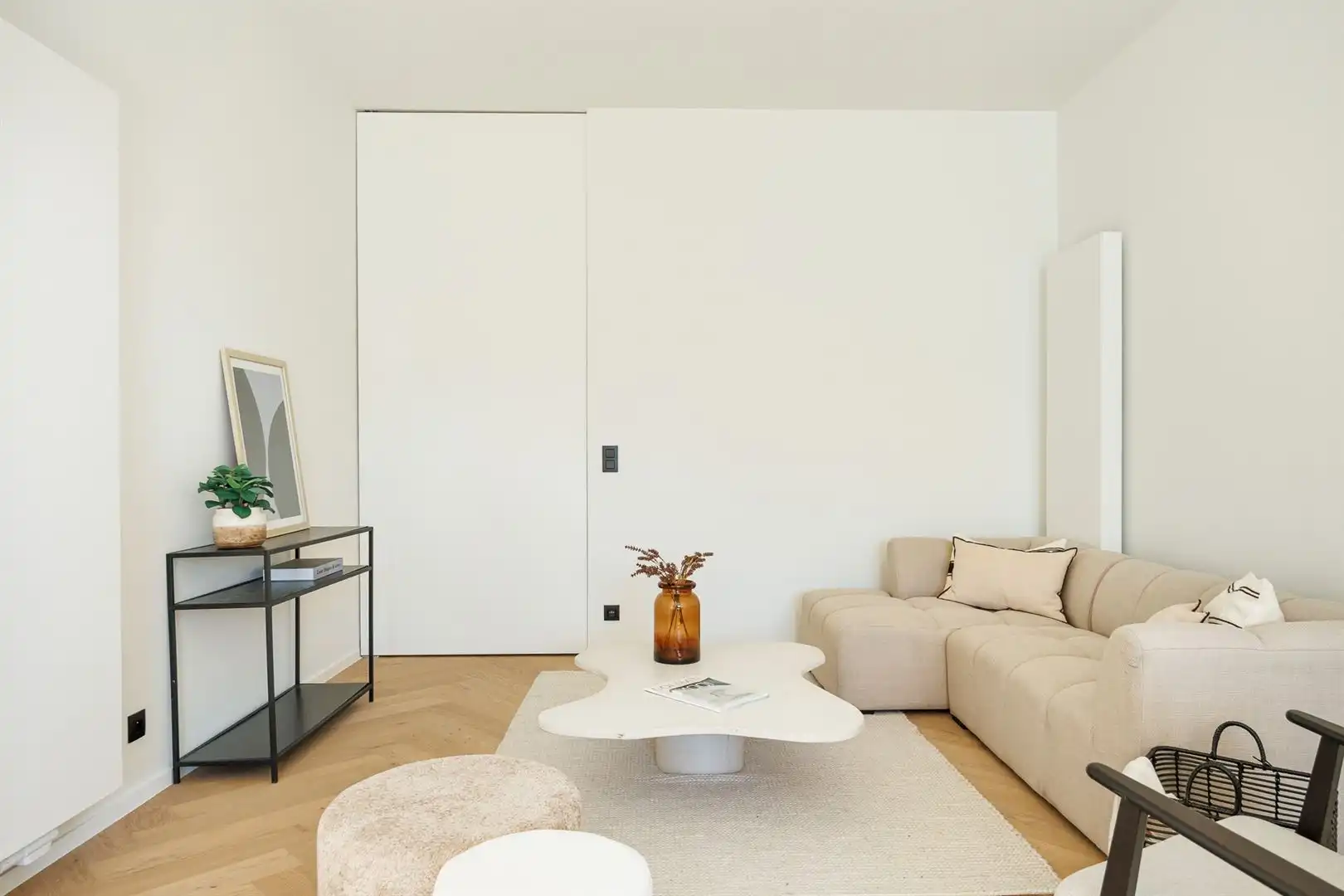 Gerenoveerd appartement met luxe-afwerking en topterras foto 13