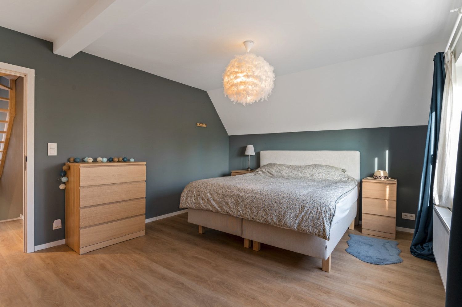 VOLLEDIG GERENOVEERDE WONING OP TOPLOCATIE! foto 16