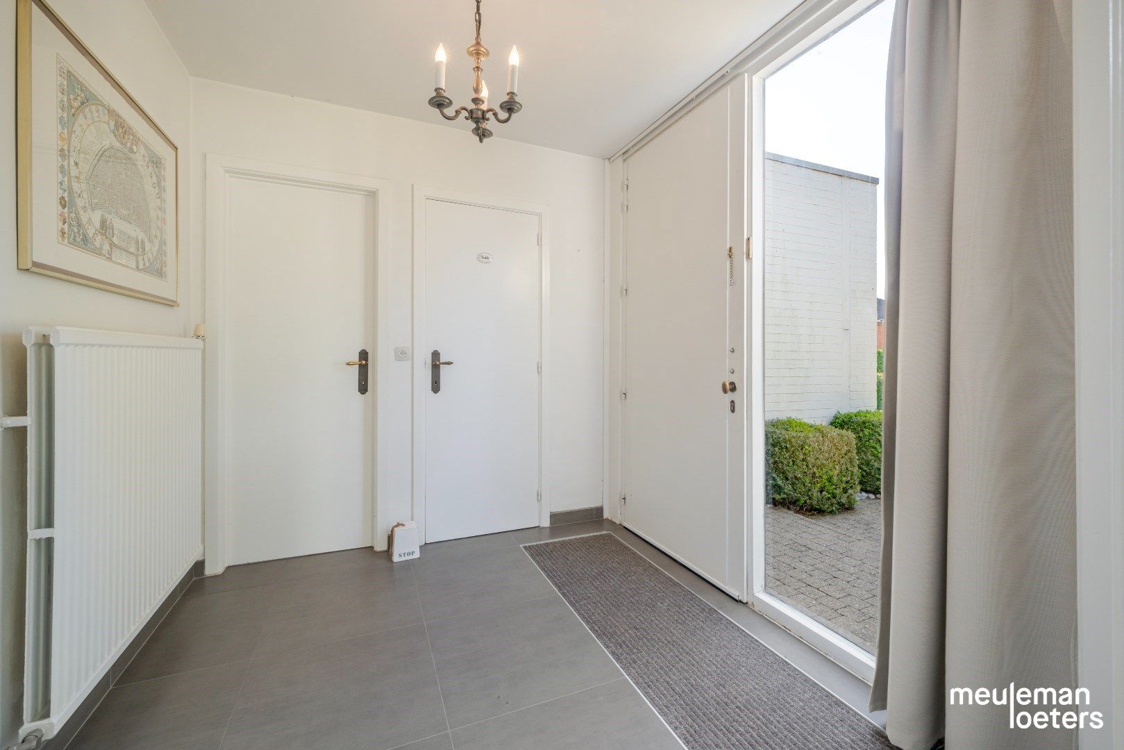 Te renoveren bungalow op fantastische ligging foto 4