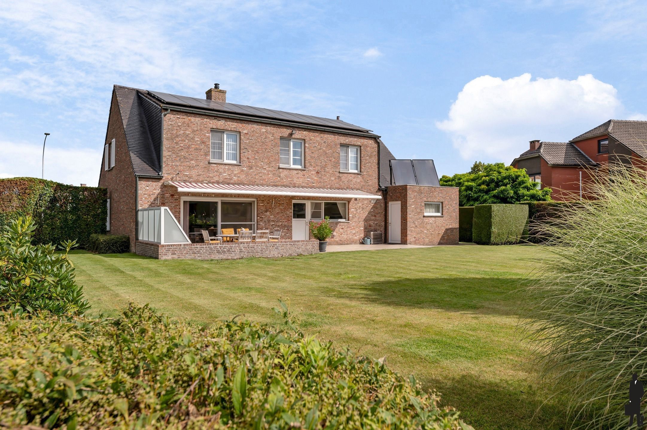 Uitstekende villa met 4 slpk. op ca. 2.000m² in Weelde foto 35