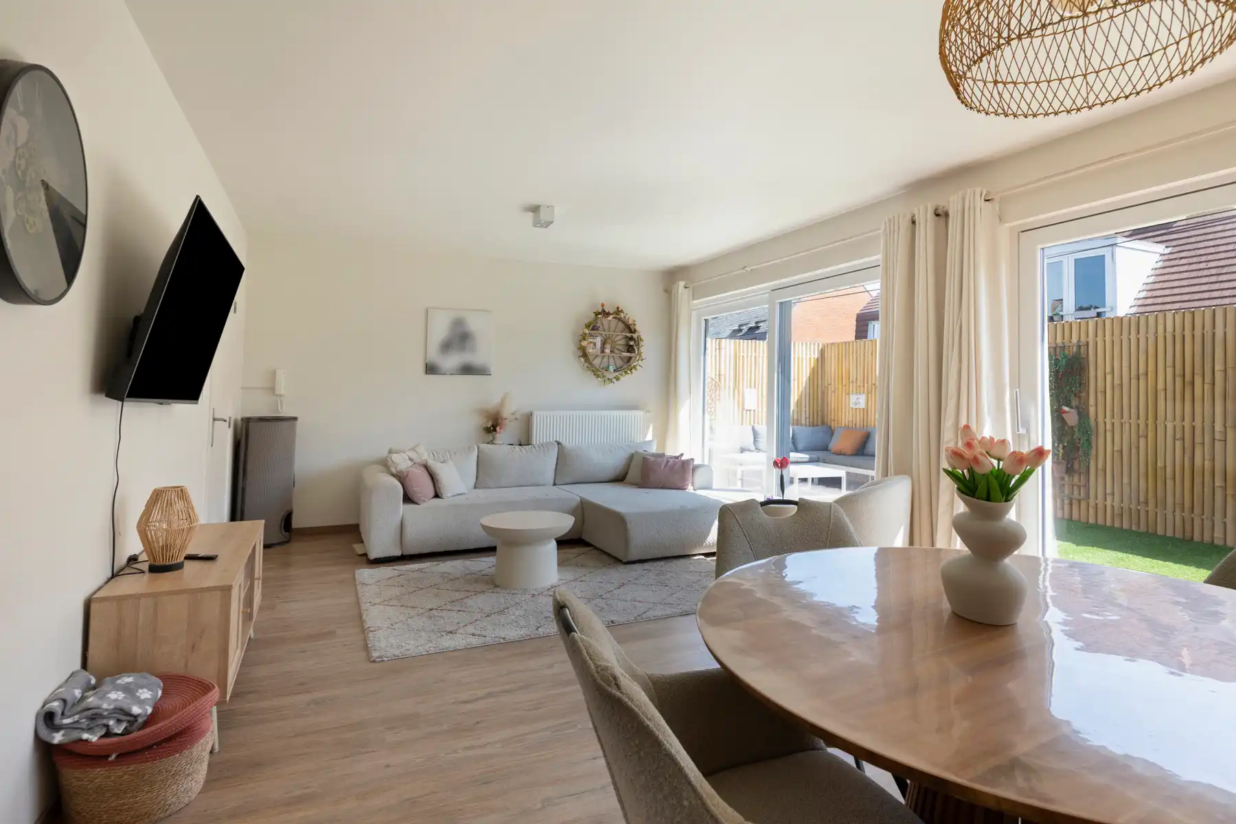 Appartement (126 m²) + garage + autostaanplaats + terras foto 4