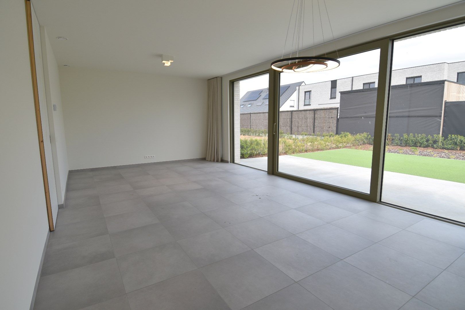 Nieuwbouwwoning met tuin, garage en 3 slaapkamers in Gullegem foto 3