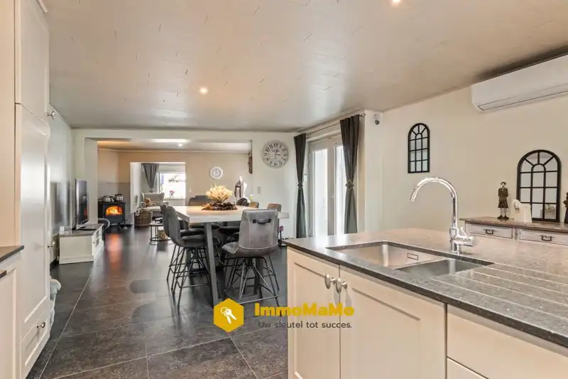 VERKOCHT - HUIS TE KOOP IN MOERBEKE (LOKEREN) foto 10