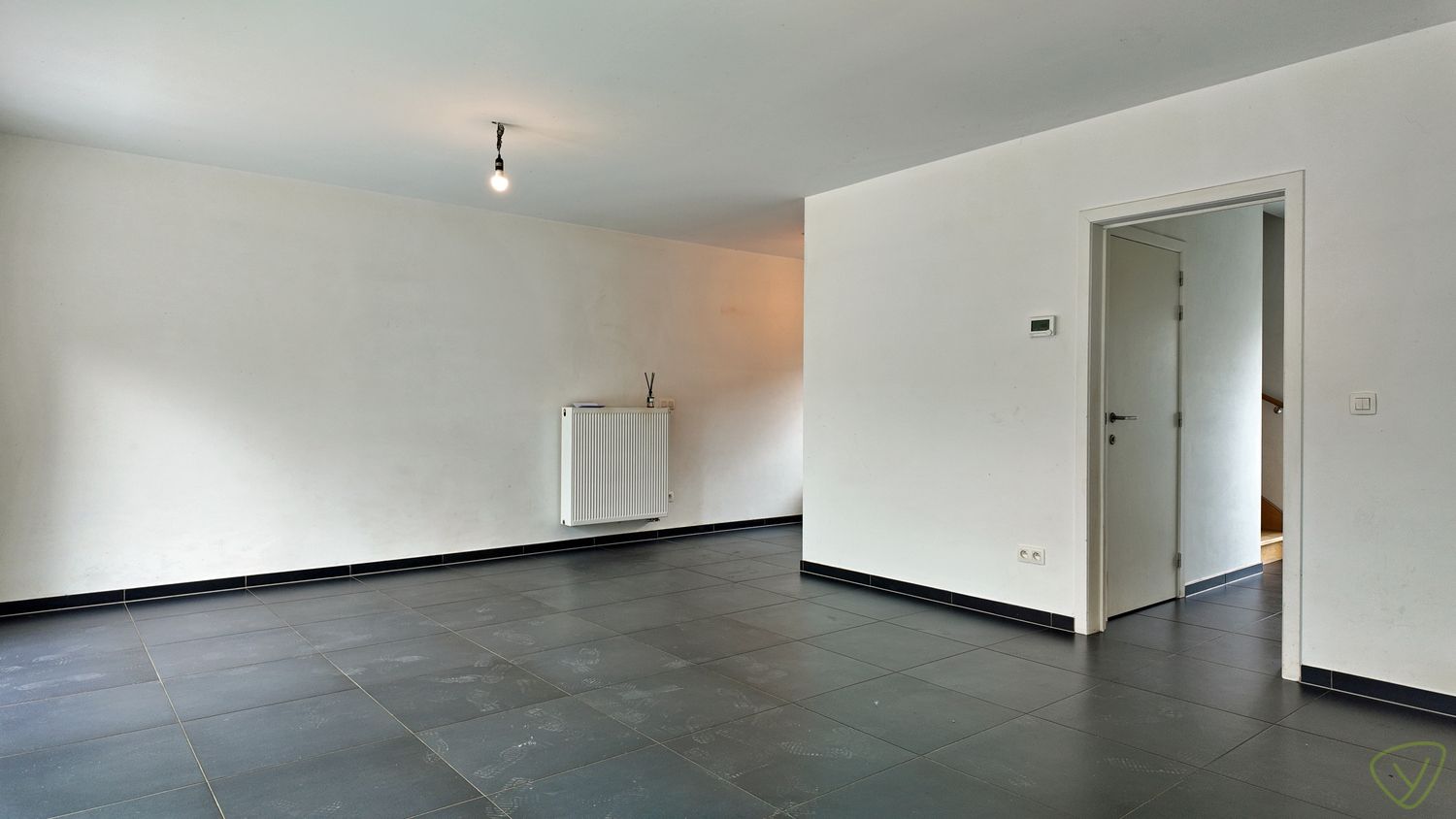 Recente gezinswoning met zonnige tuin, garage en centrale ligging! foto 3