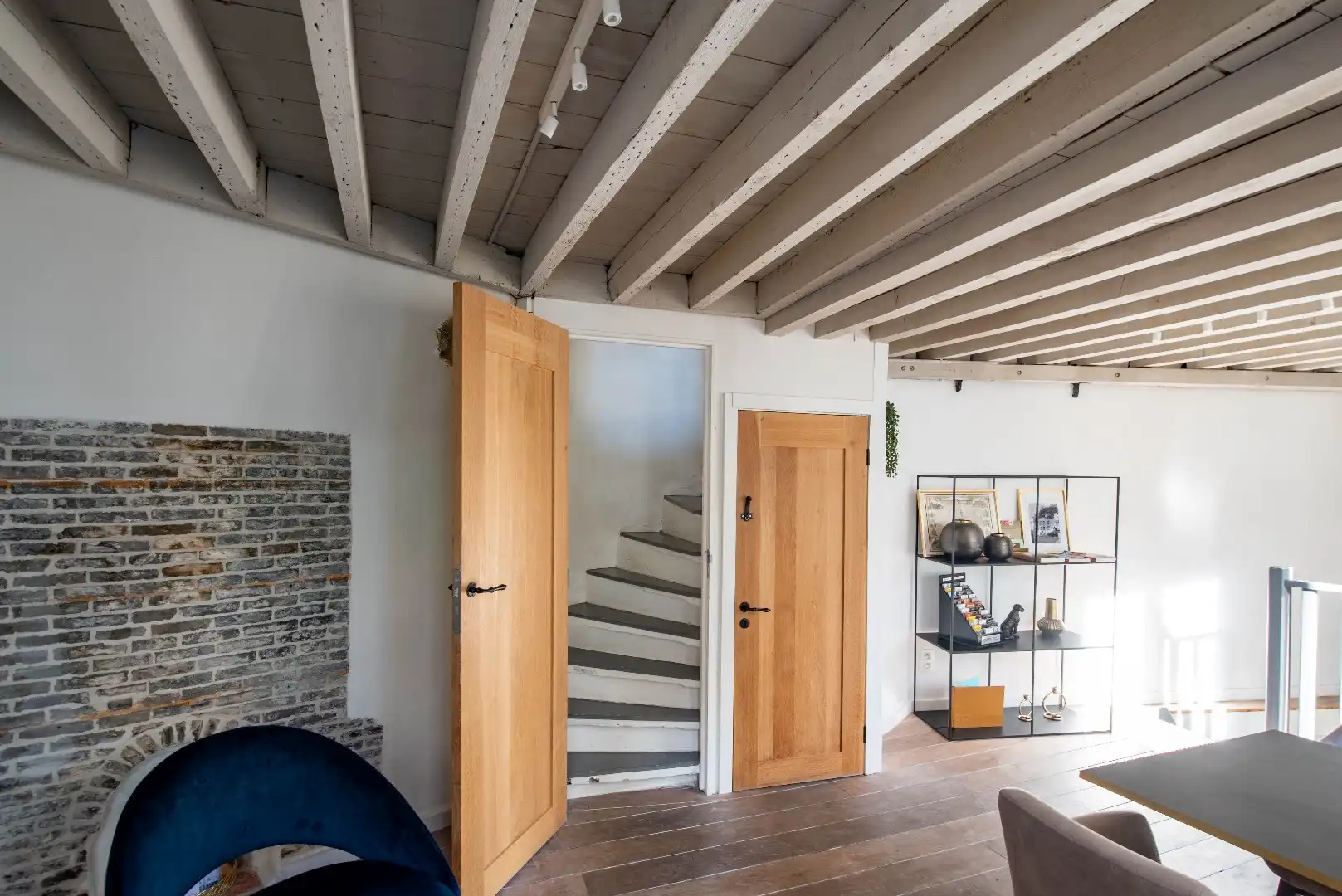 Uniek en gemeubeld huisje in het hart van de stad foto 2