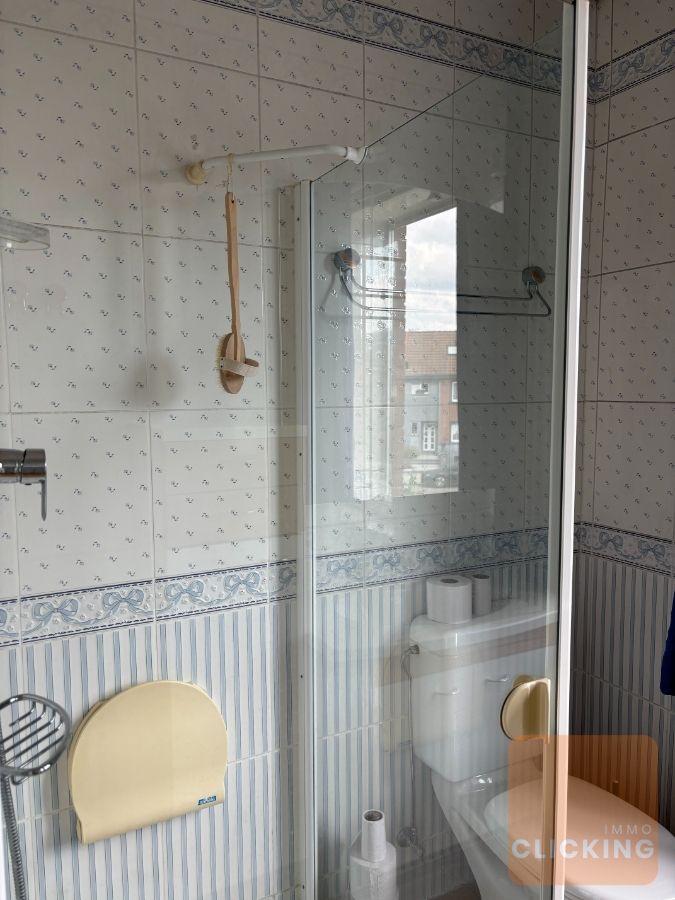 Charmante halfopen woning met stadstuintje foto 8