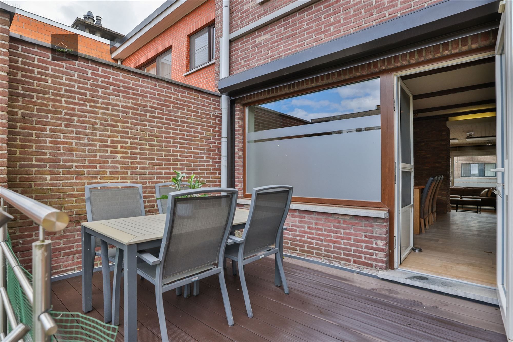 Bel-etage in Borsbeek met plek voor werk, leven én zalige zon in je tuin foto 14