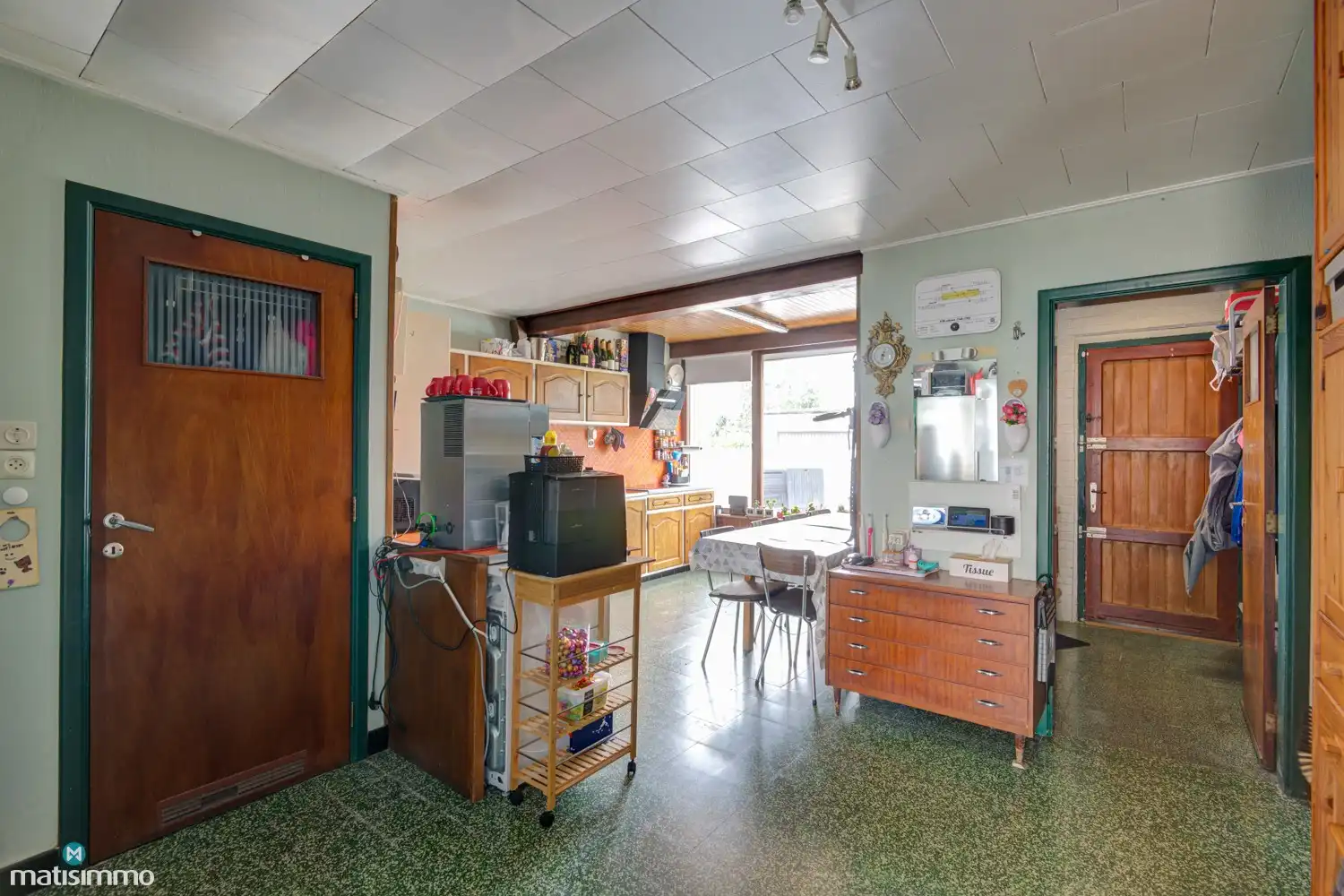 RUIME GEZINSWONING MET 3 SLAAPKAMERS EN EEN RIANTE TUIN OP EEN PERCEEL VAN 1.411 M² NABIJ HET CENTRUM VAN TONGEREN foto 12
