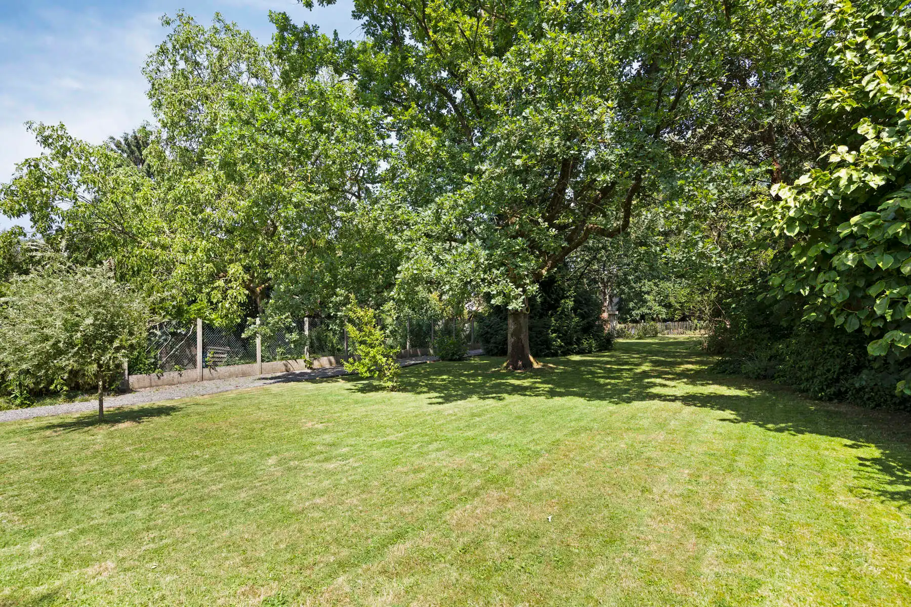 Authentieke herenwoning met 4 slaapkamers en prachtige tuin foto 29