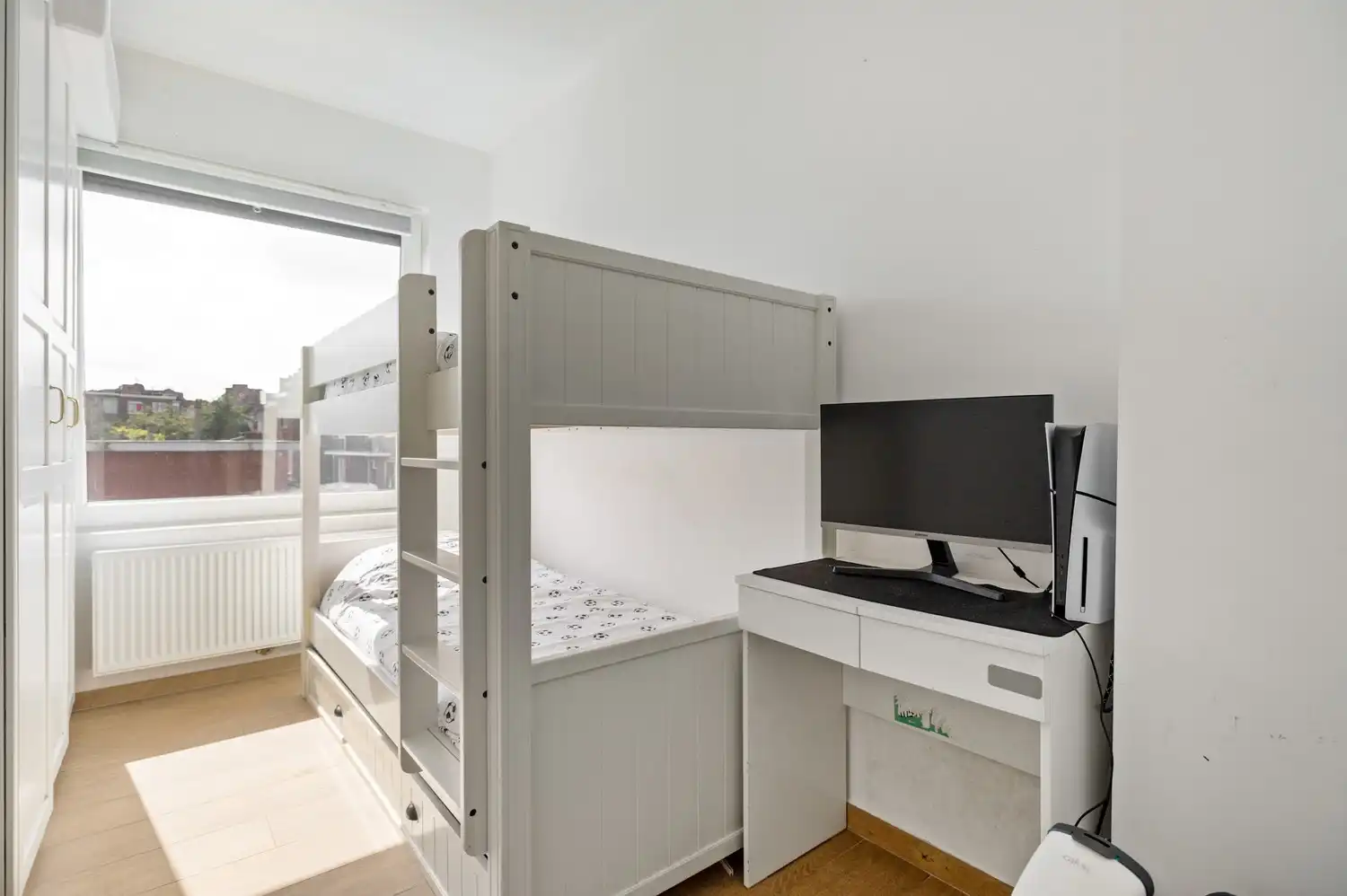 Gerenoveerde bel-étage met 4 slaapkamers en tuin in Borgerhout. foto 19