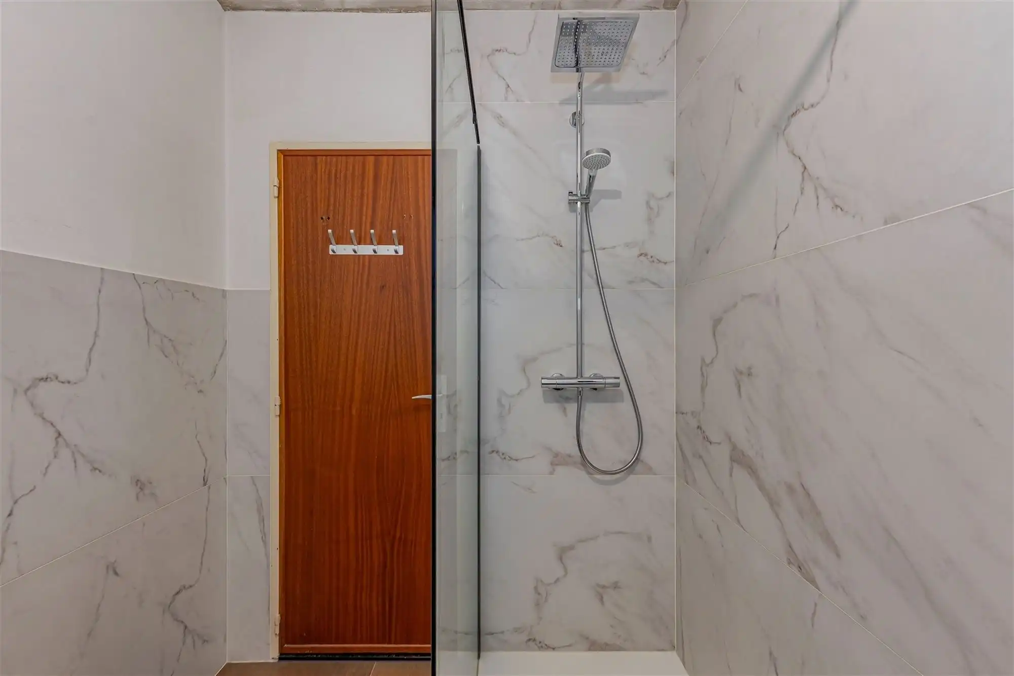 Leuk en licht 3 slk appt in het centrum van Vremde foto 8