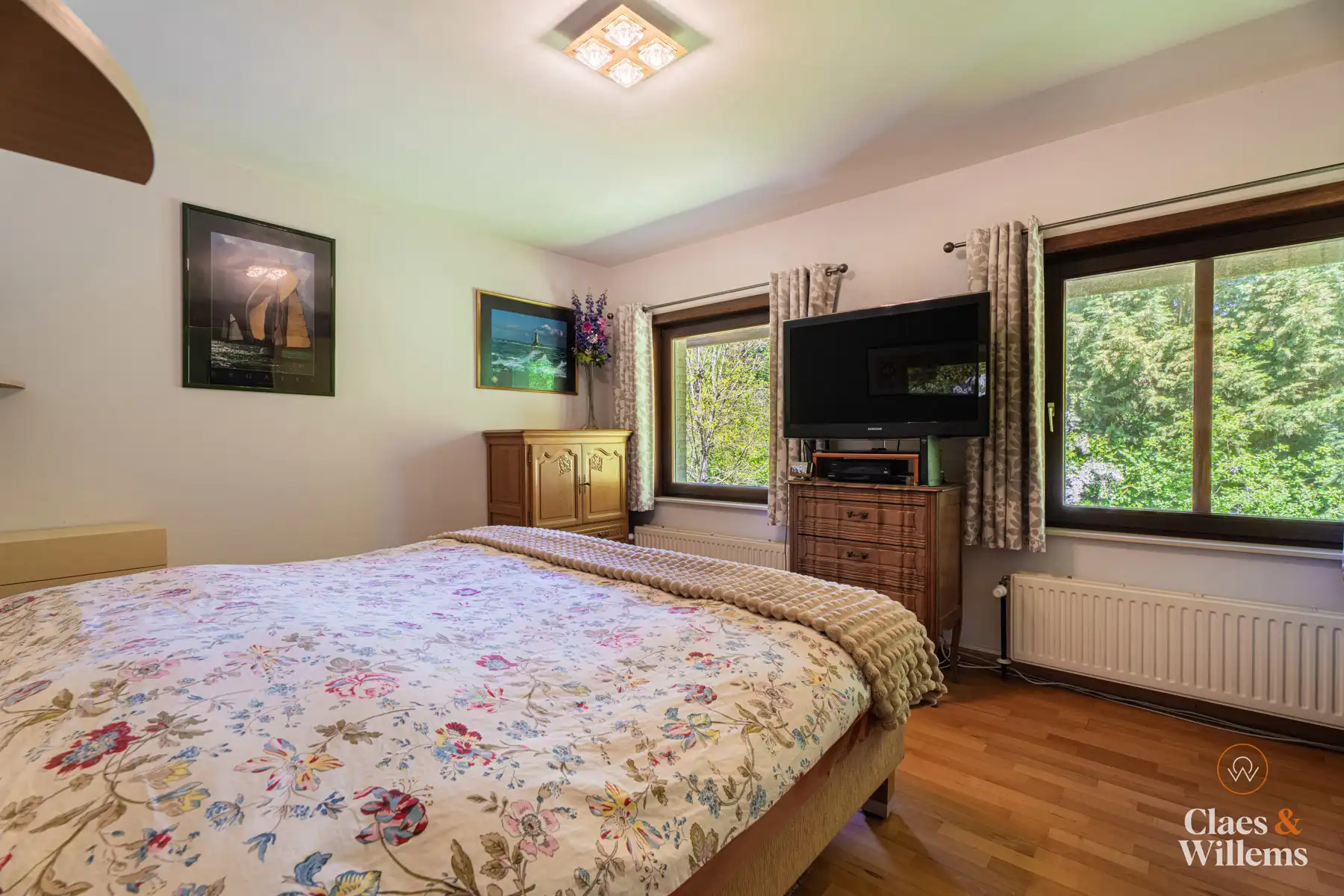 Ruime villa in het Bois de Strihoux foto 28