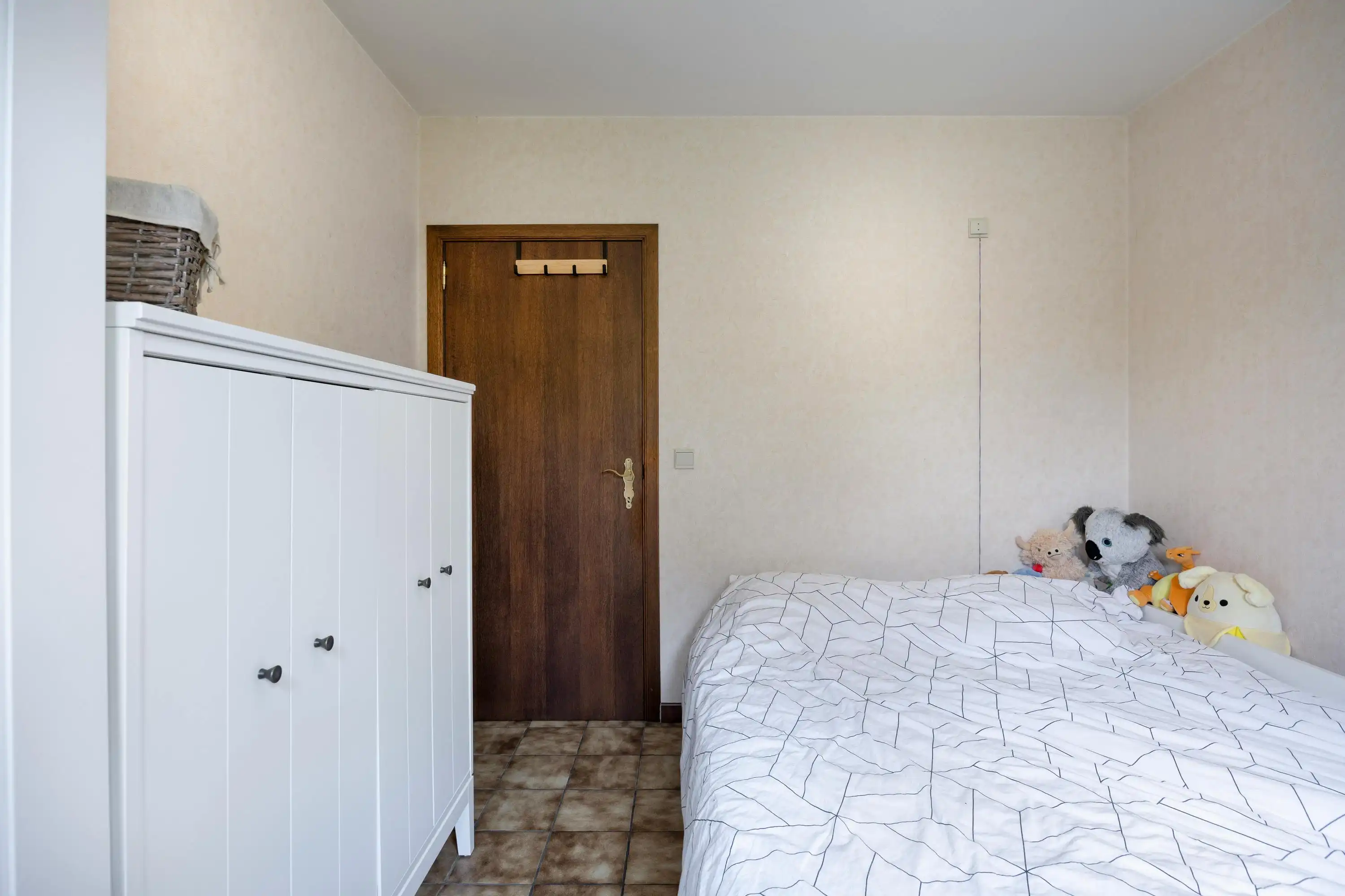 Alleenstaand huis met veel potentieel te koop in Waregem foto 9