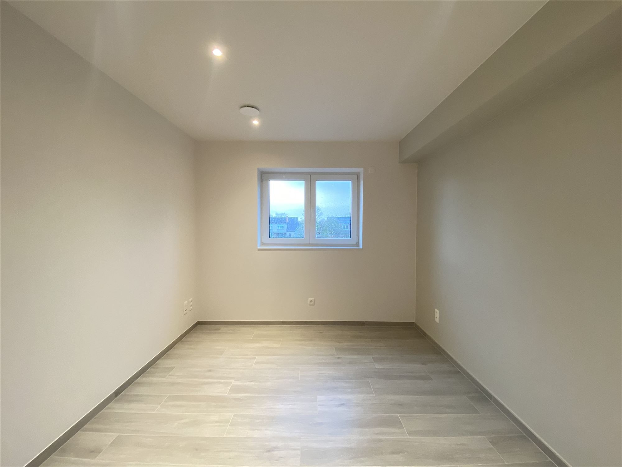 Nieuwbouwwoning te Kluizen met optimale ruimteverdeling en hedendaagse afwerking foto 18