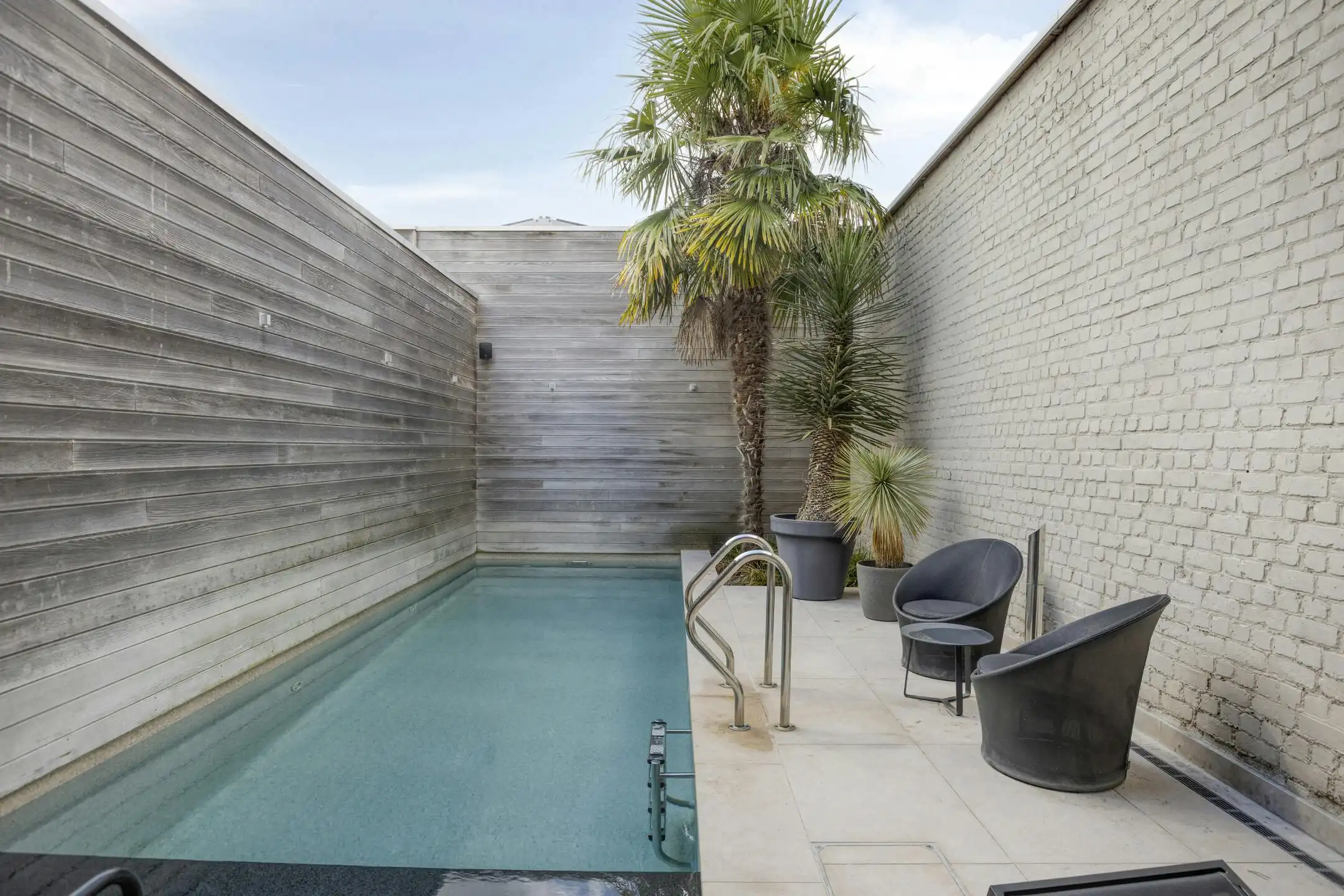 Uniek pand met woonst en wellnessfaciliteiten in Brugge foto 11