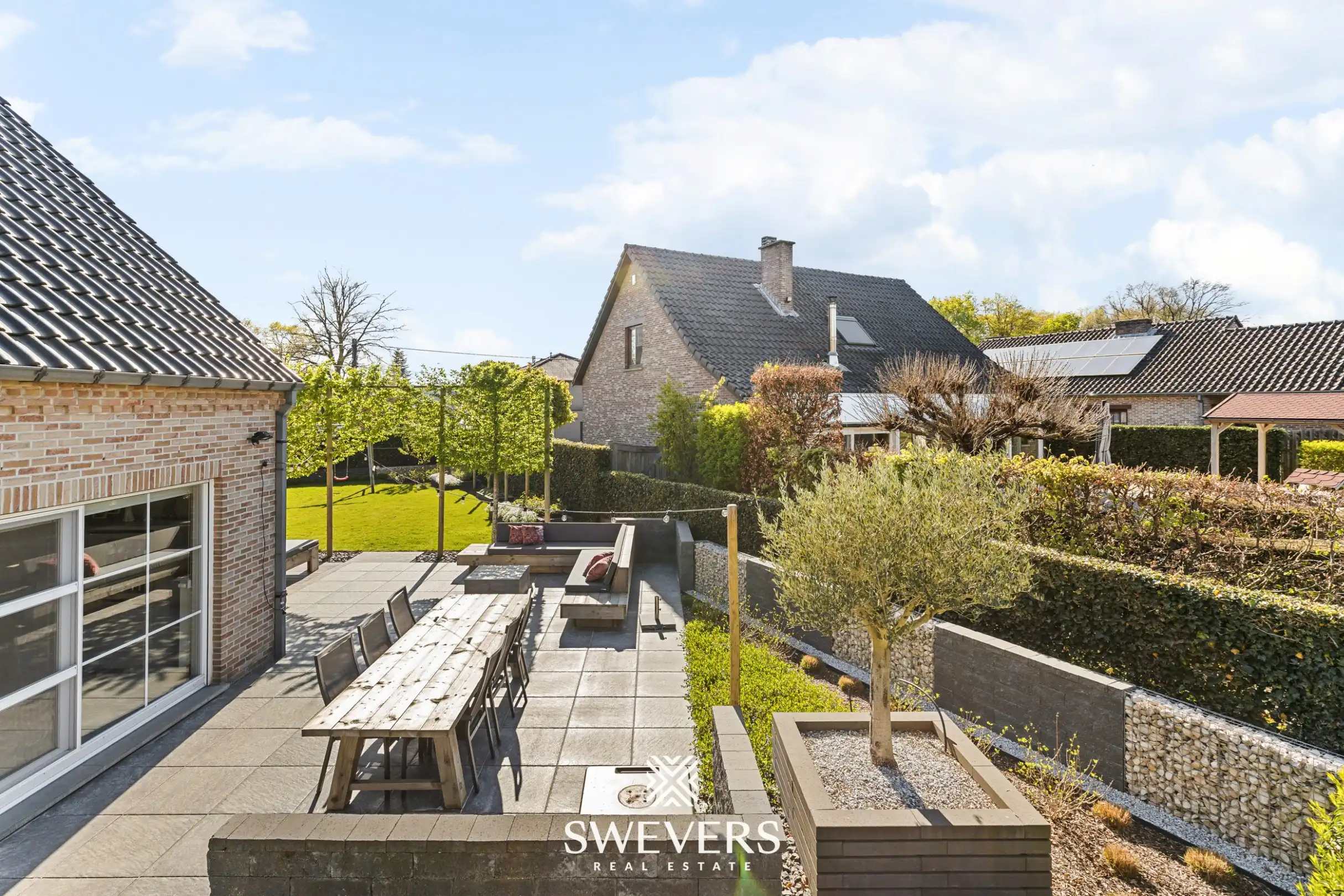 Instapklare woning met prachtig aangelegde tuin en bijgebouw in Helchteren foto 25