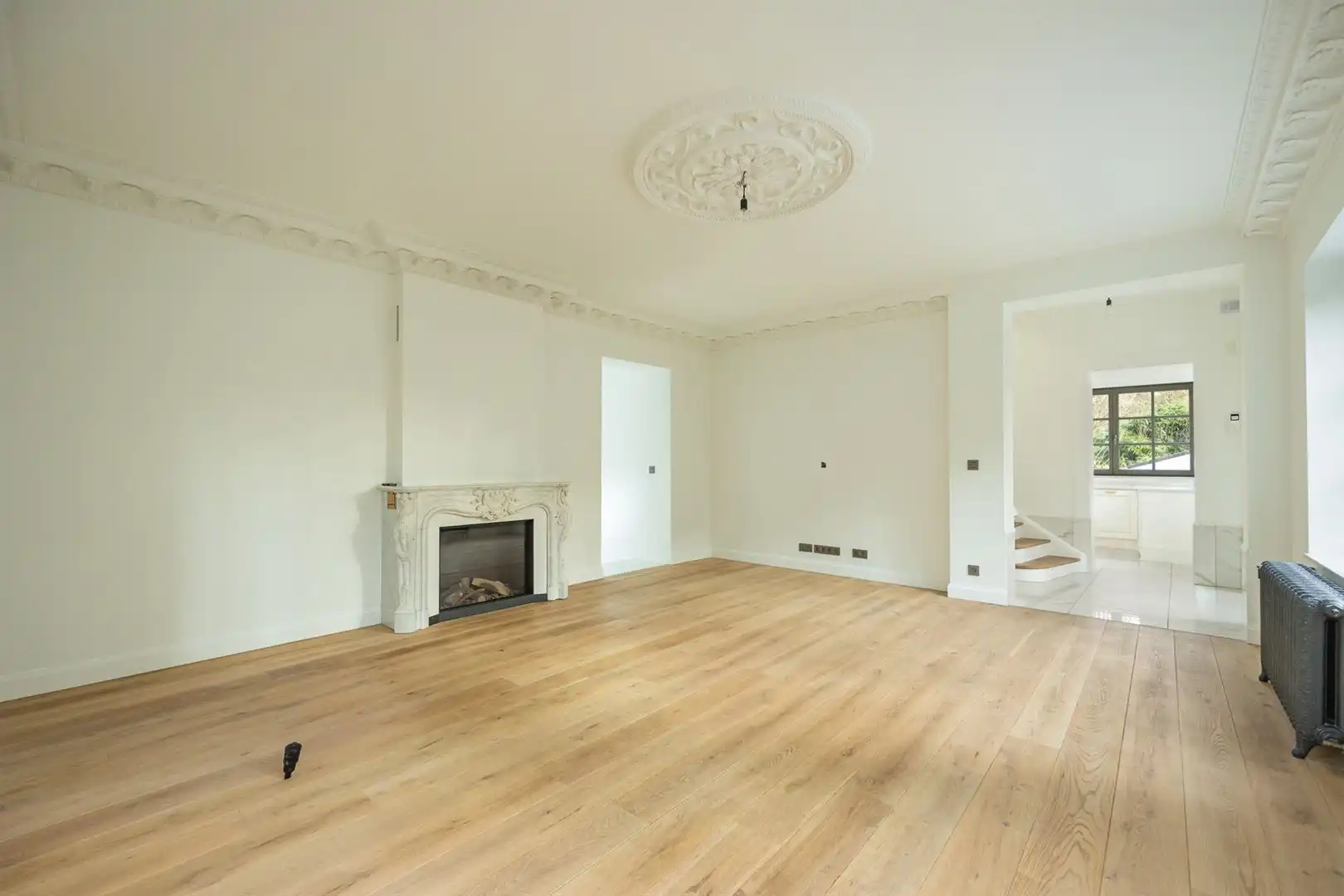 State-of-the-art villa tussen eeuwenoude bomen foto 7