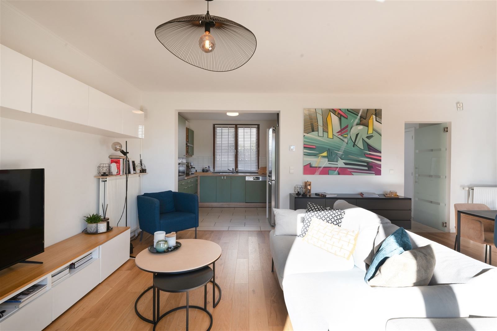 Gezinswoning met tuin en parkeergelegenheid! foto 5