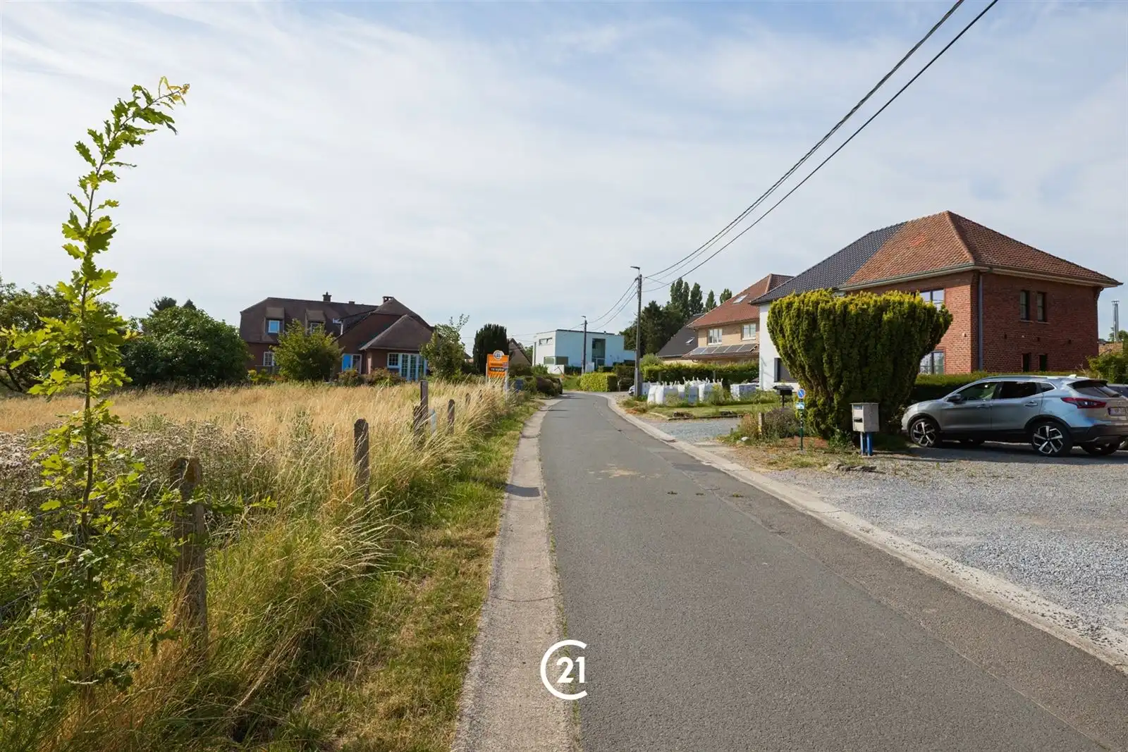 Voor wie op zoek is naar ruimte, rust en een uitstekende ligging is dit een unieke kans. foto 5