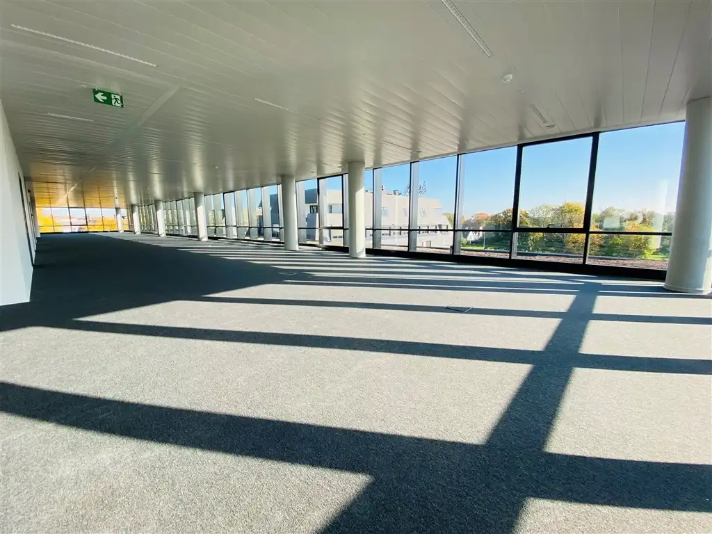 Stijlvolle nieuwbouwkantoren foto 5