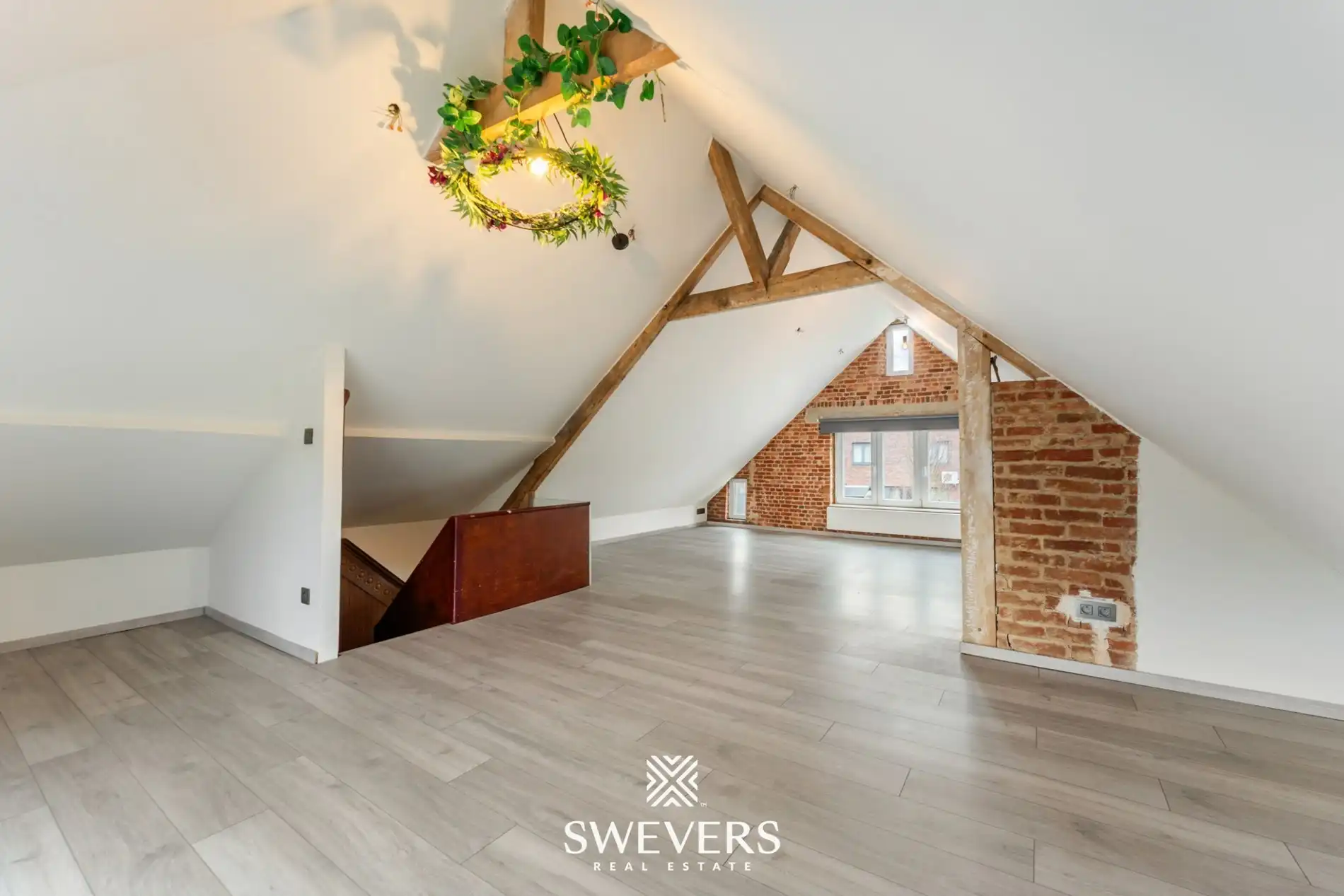 Hoofdfoto van de publicatie: Recent gerenoveerde woning met veel potentieel te Geetbets