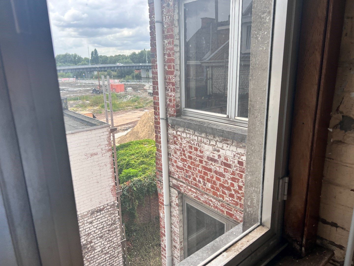 Karakterpand met industriële looks op toplocatie foto 10