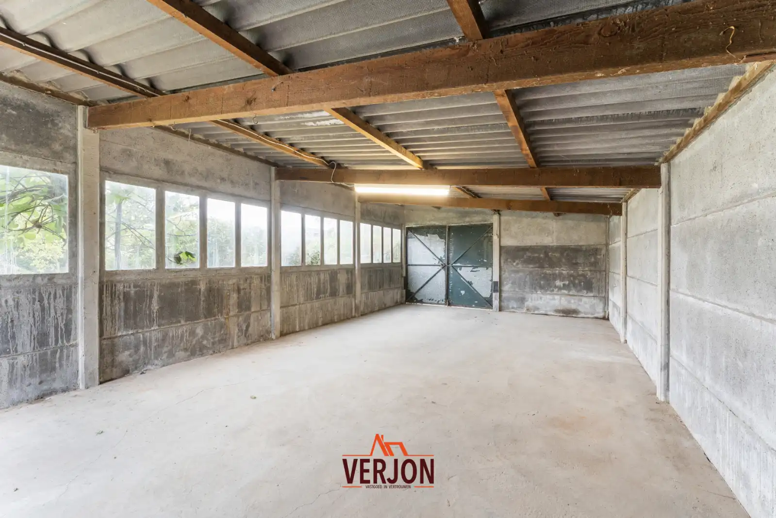 Woning met prachtige vergezichten op 2237m2 foto 20