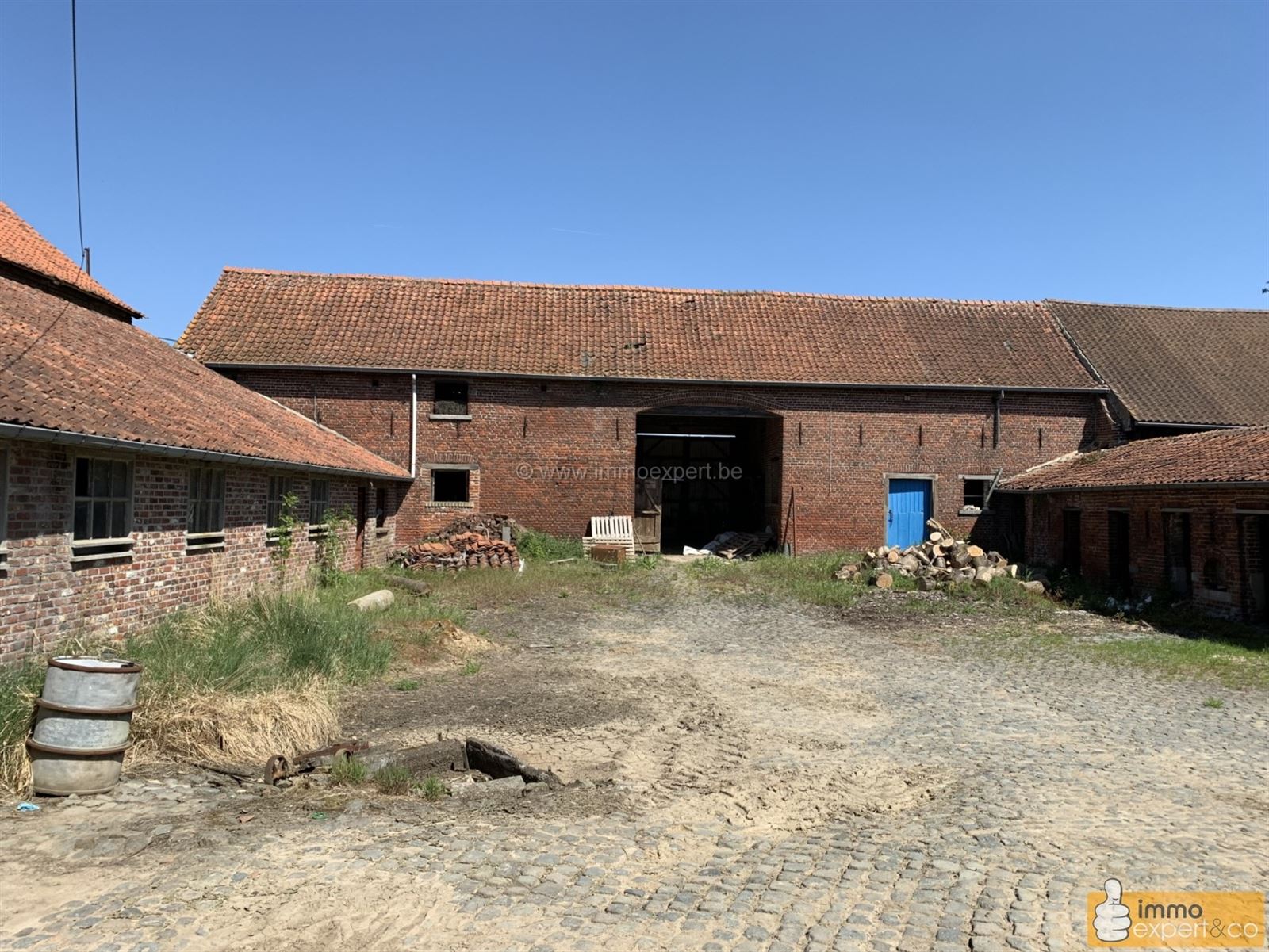 Pajottegem: Unieke hoeve met bijgebouwen en tuin foto 3