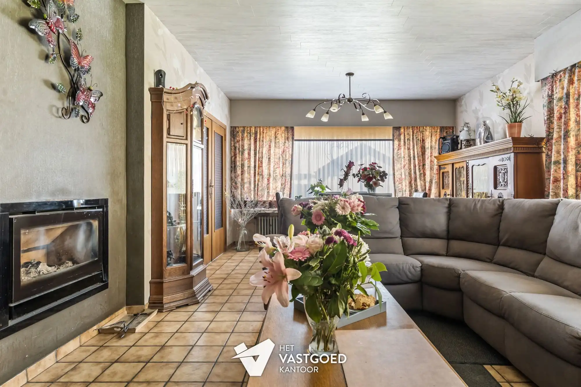 INSTAPKLARE GELIJKVLOERSE WONING MET 4 SLPKS OP RUSTIGE LIGGING foto 3