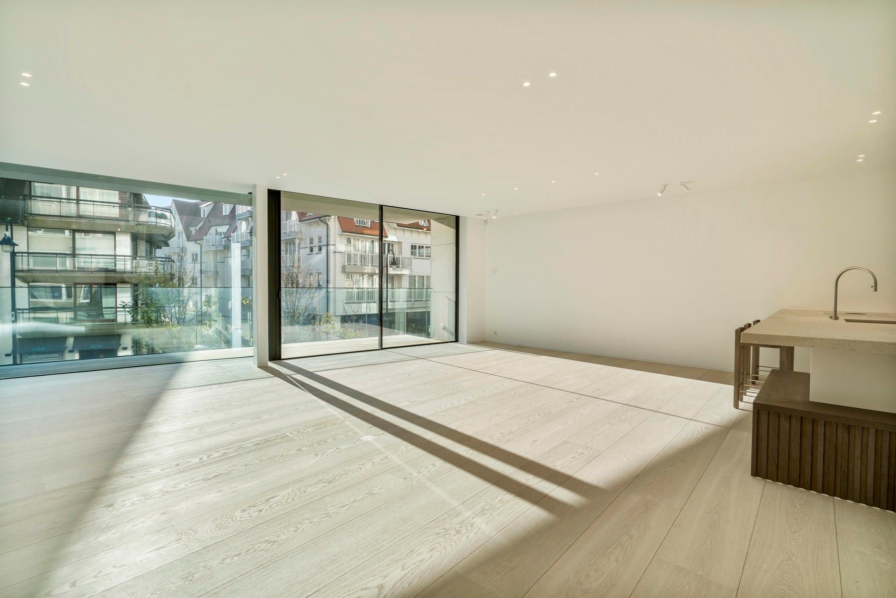 Prachtig appartement in recent gebouw op een toplocatie in de Kustlaan, op enkele passen van het Albertplein foto 7