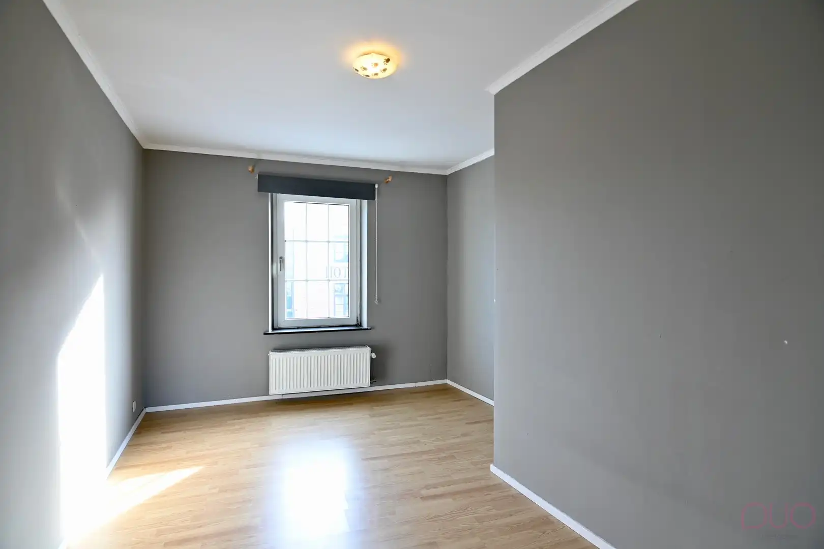 Rustig gelegen instapklare woning met drie slaapkamers op een perceel van 4a30ca foto 9