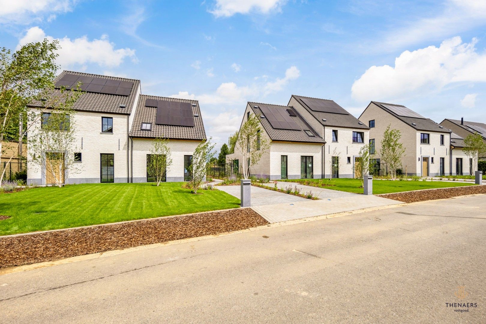 INSTAPKLARE LUXE EN ENERGIEZUINIGE NIEUWBOUWWONING MET 4 SLAAPKAMERS EN 2 BADKAMERS. foto 3