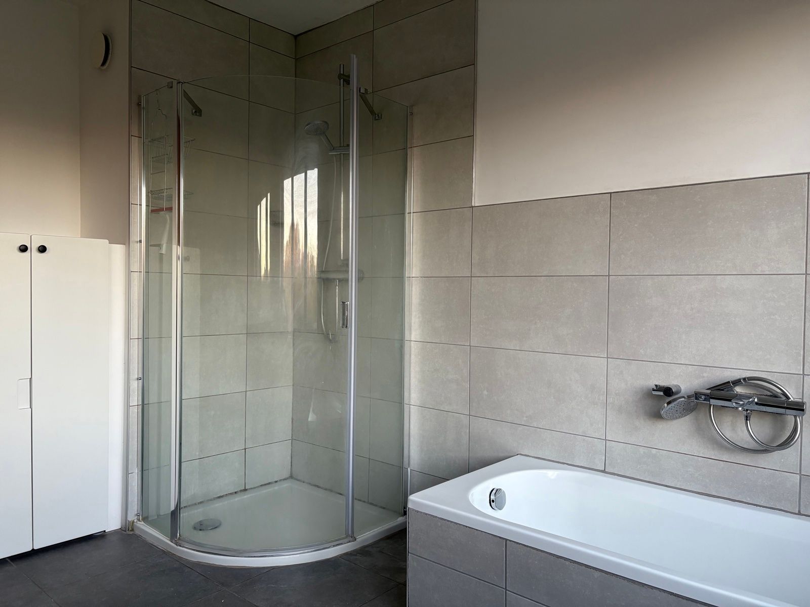 Recente, energiezuinige woning in rustige straat in Holsbeek foto 11