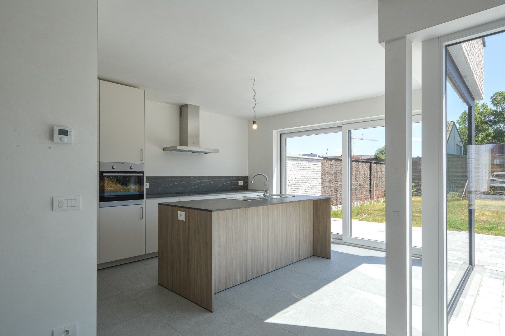 Nieuwbouwwoning met 3 slaapkamers te huur  foto 6