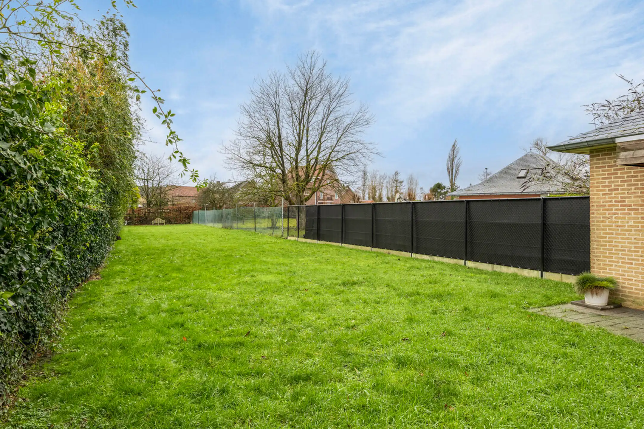 Charmante bemeubelde woning op toplocatie in Lanaken foto 30