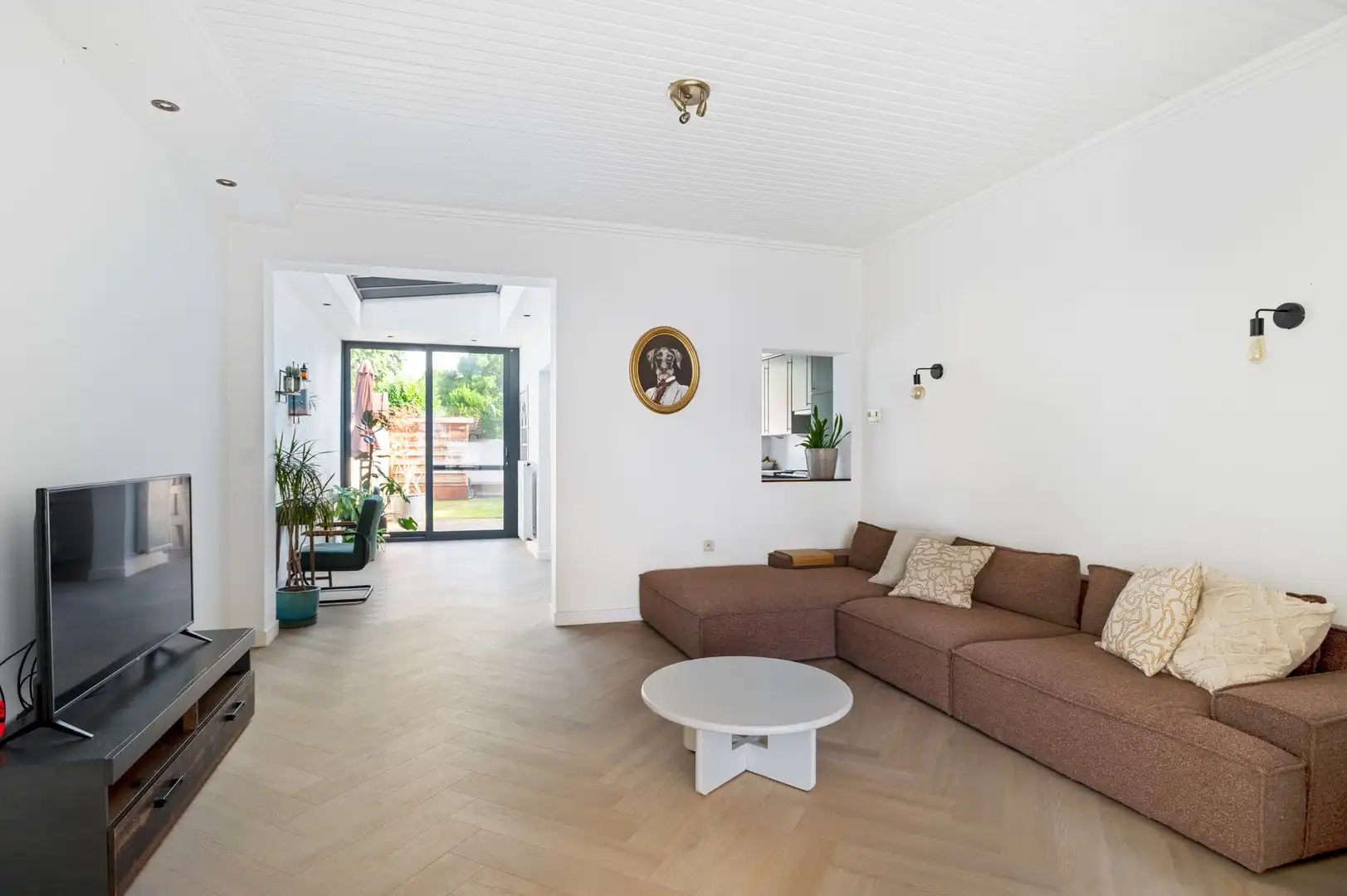 Lichtrijke woning met 3 slaapkamers en afgesloten tuin foto 3