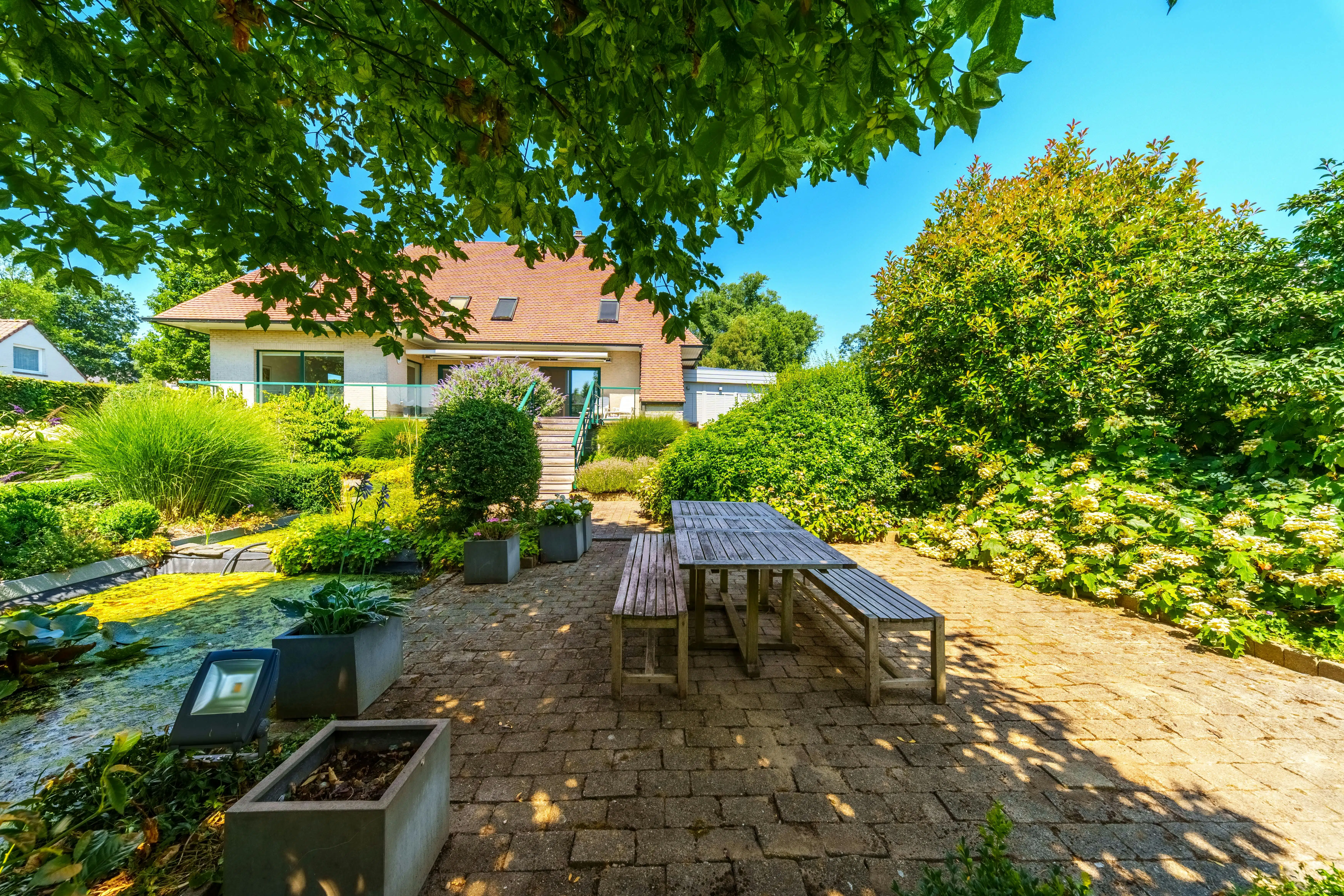 Uitzonderlijke villa met praktijkruimte of thuiskantoor foto 17