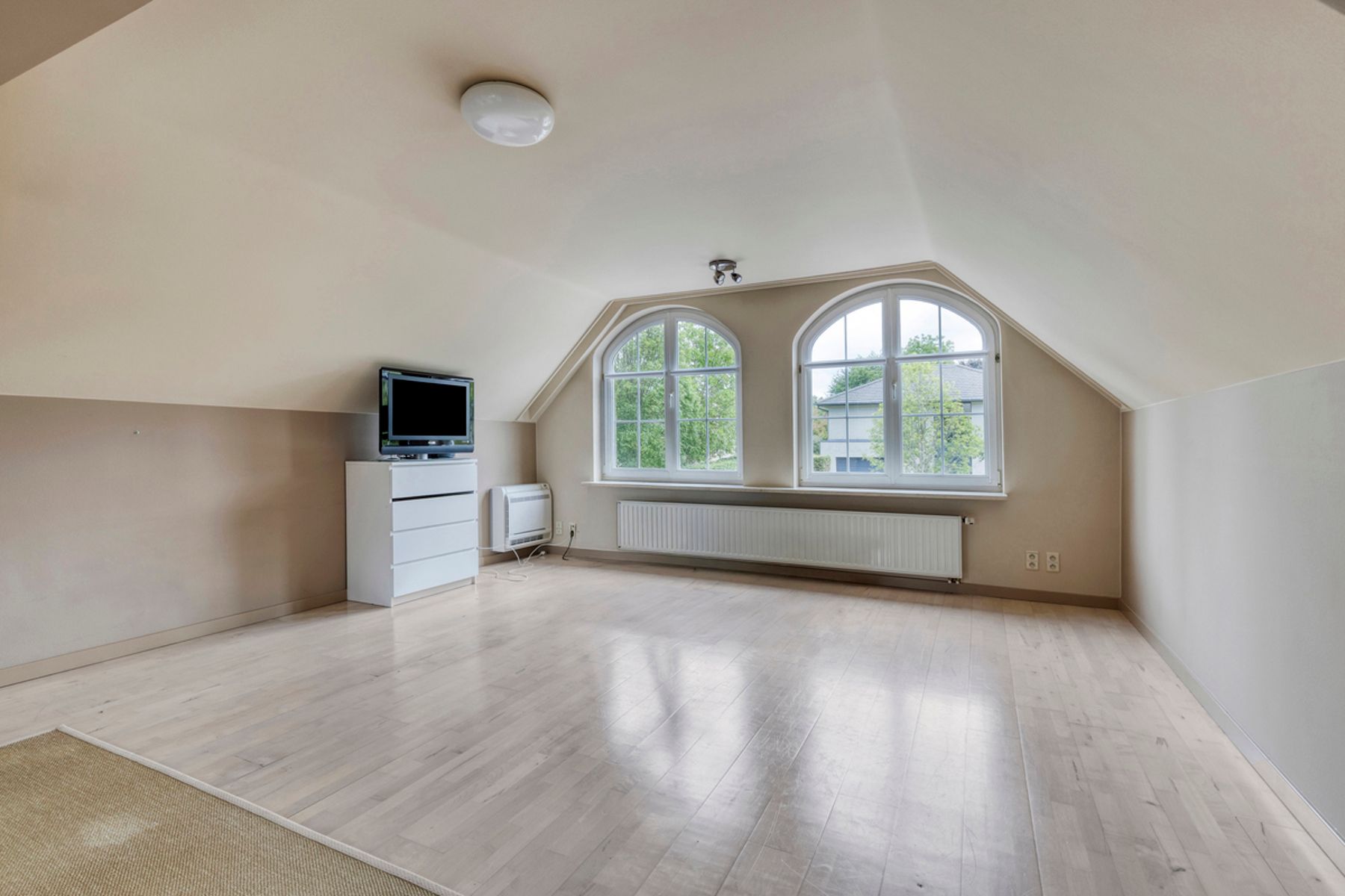 Luxe villa op een rustige toplocatie... foto 15