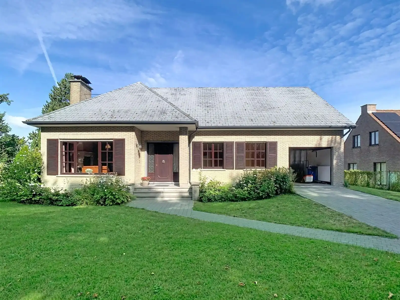 Ruime bungalow/villa met 3 slaapkamers  foto 2