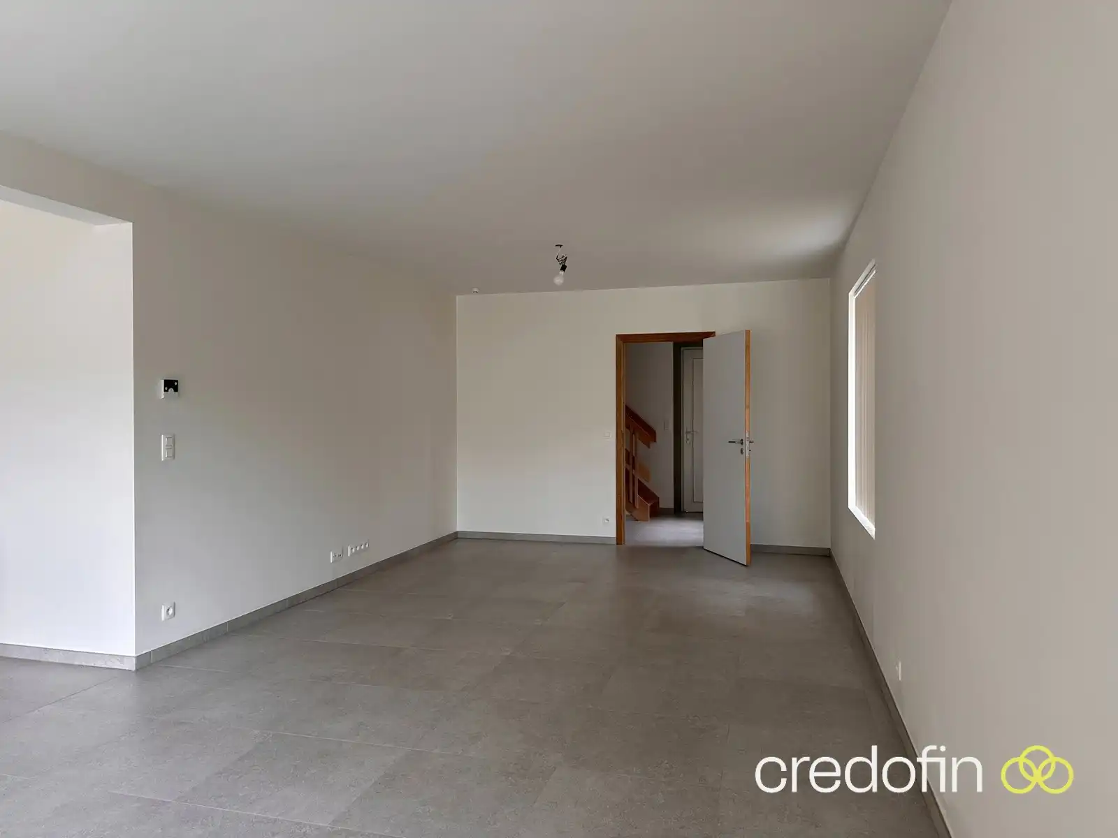 Recente woning met 2 slaapkamers, dressing en garage foto 6