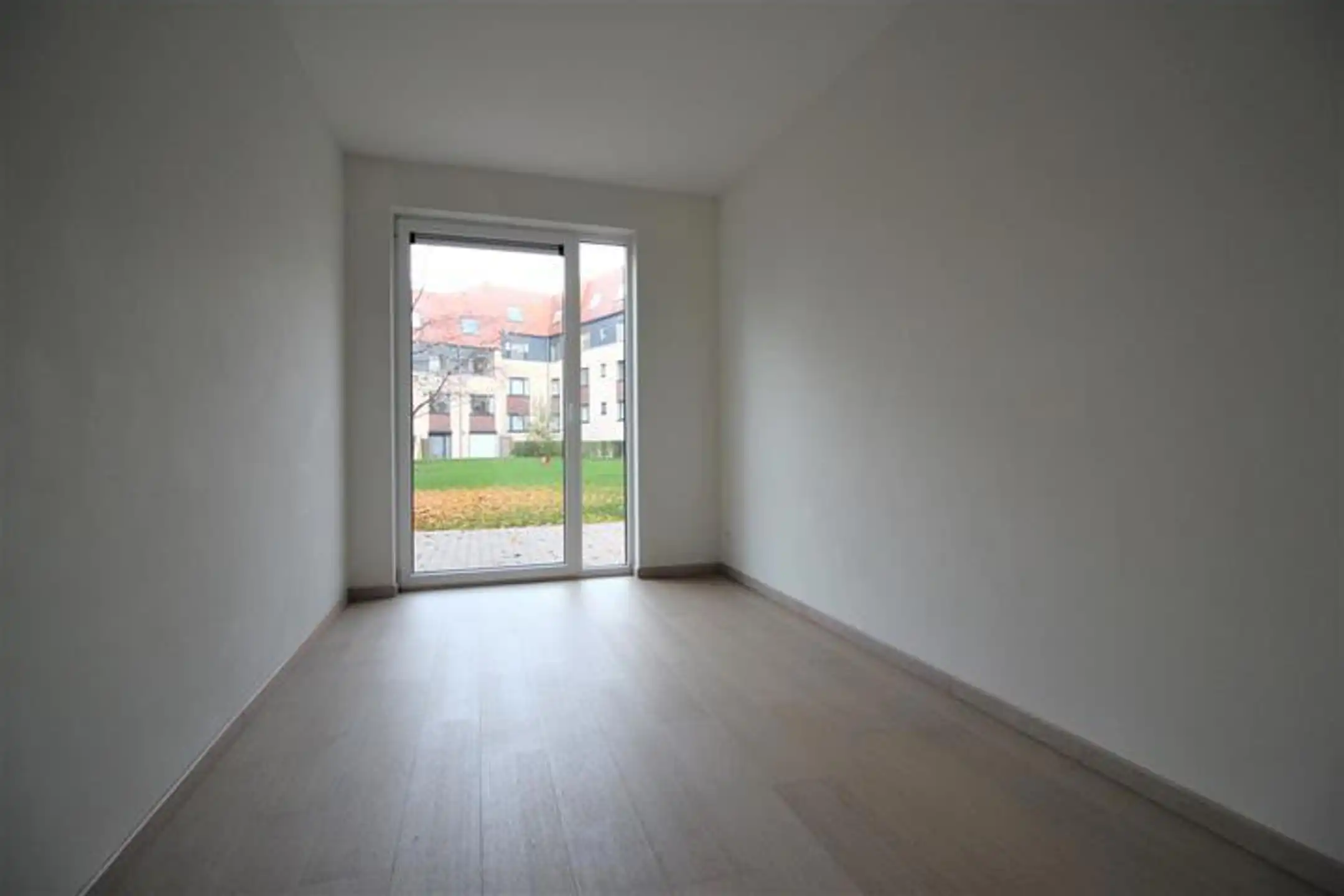 Appartement ±110m² + terras & parking foto 6