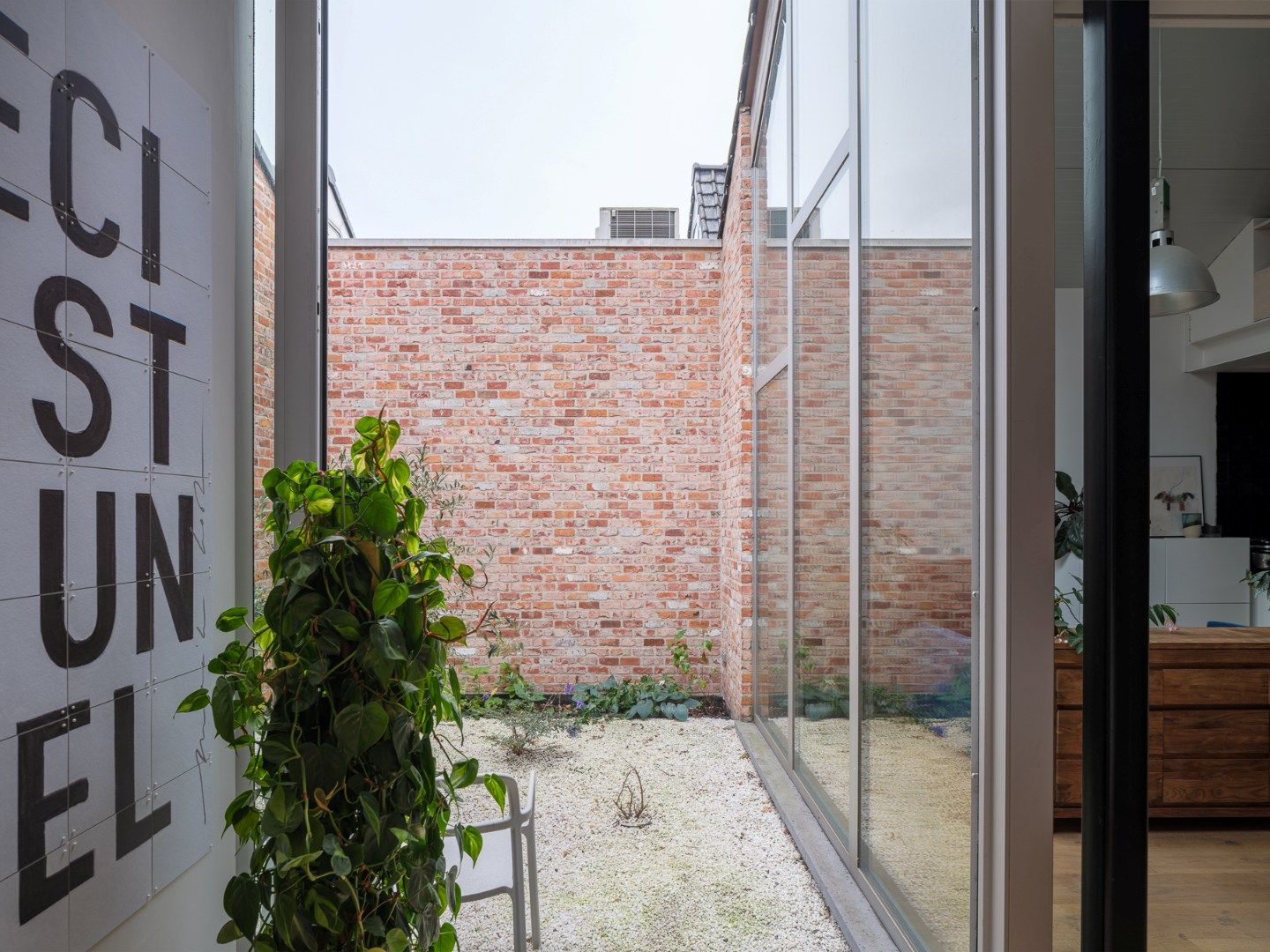 Uitzonderlijk: Industriële loftwoning te Gentbrugge foto 10