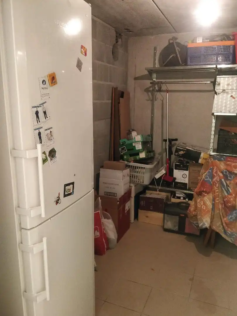 Gelijkvloersappartement met twee slaapkamers en binnentuin foto 15