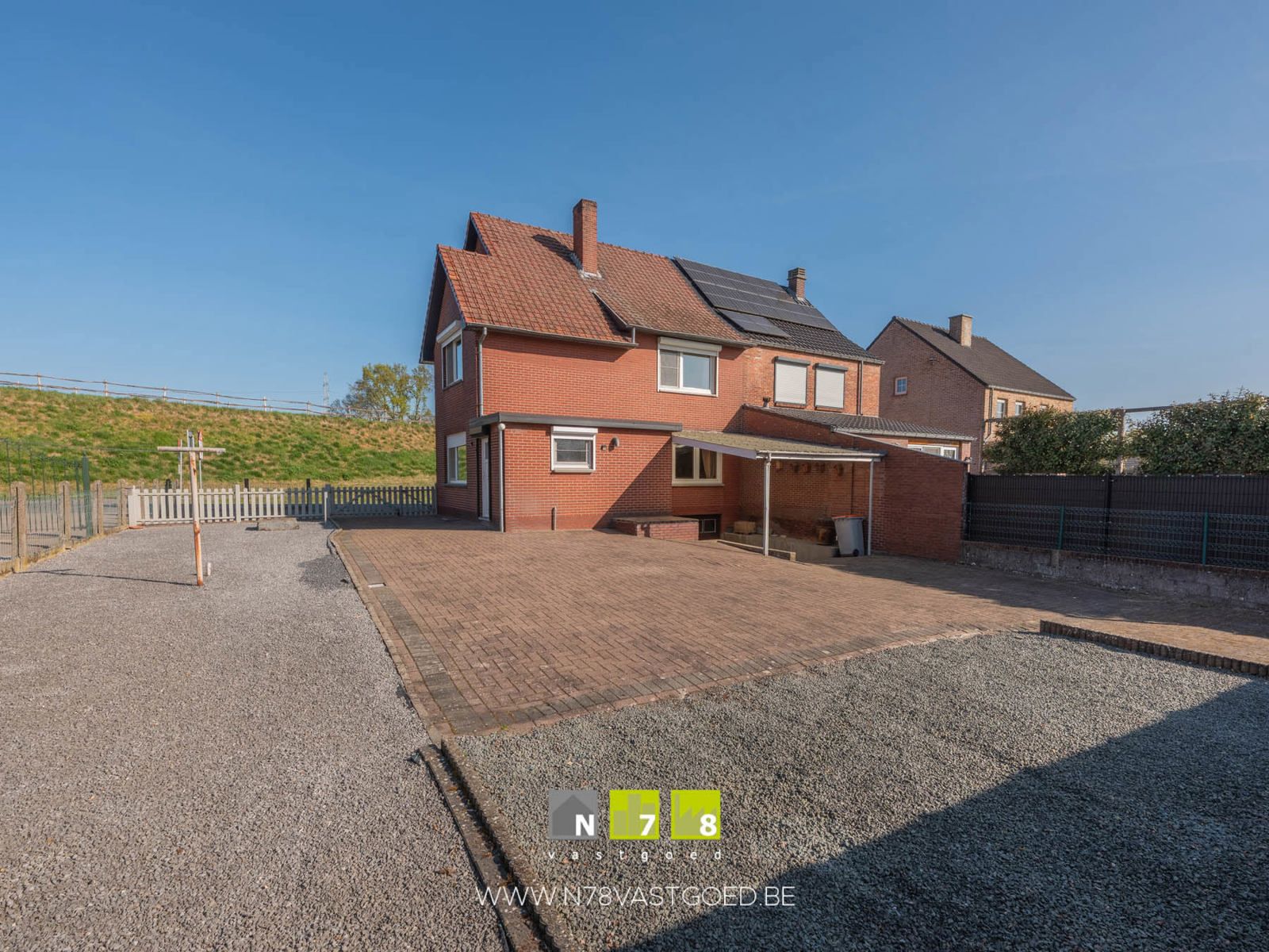 Huis te koop foto 21