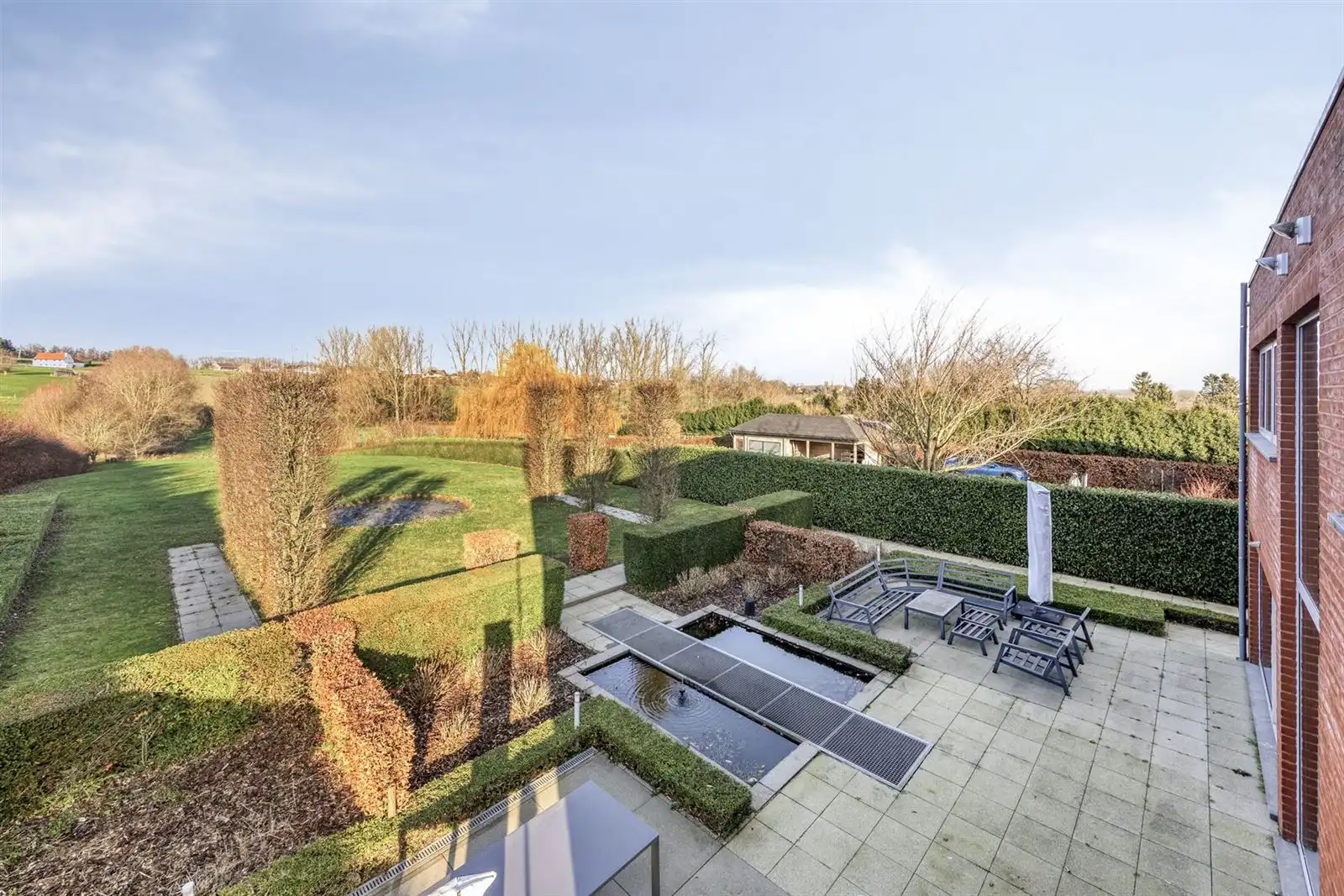 Ruime woning te koop met 5 slaapkamers foto 26