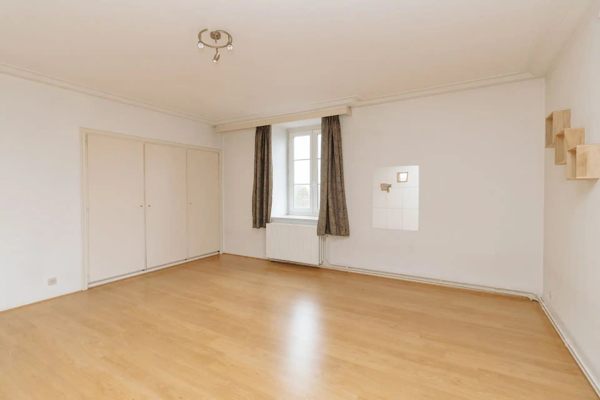 Ruim hoekappartement te huur nabij centrum Boechout. foto 8