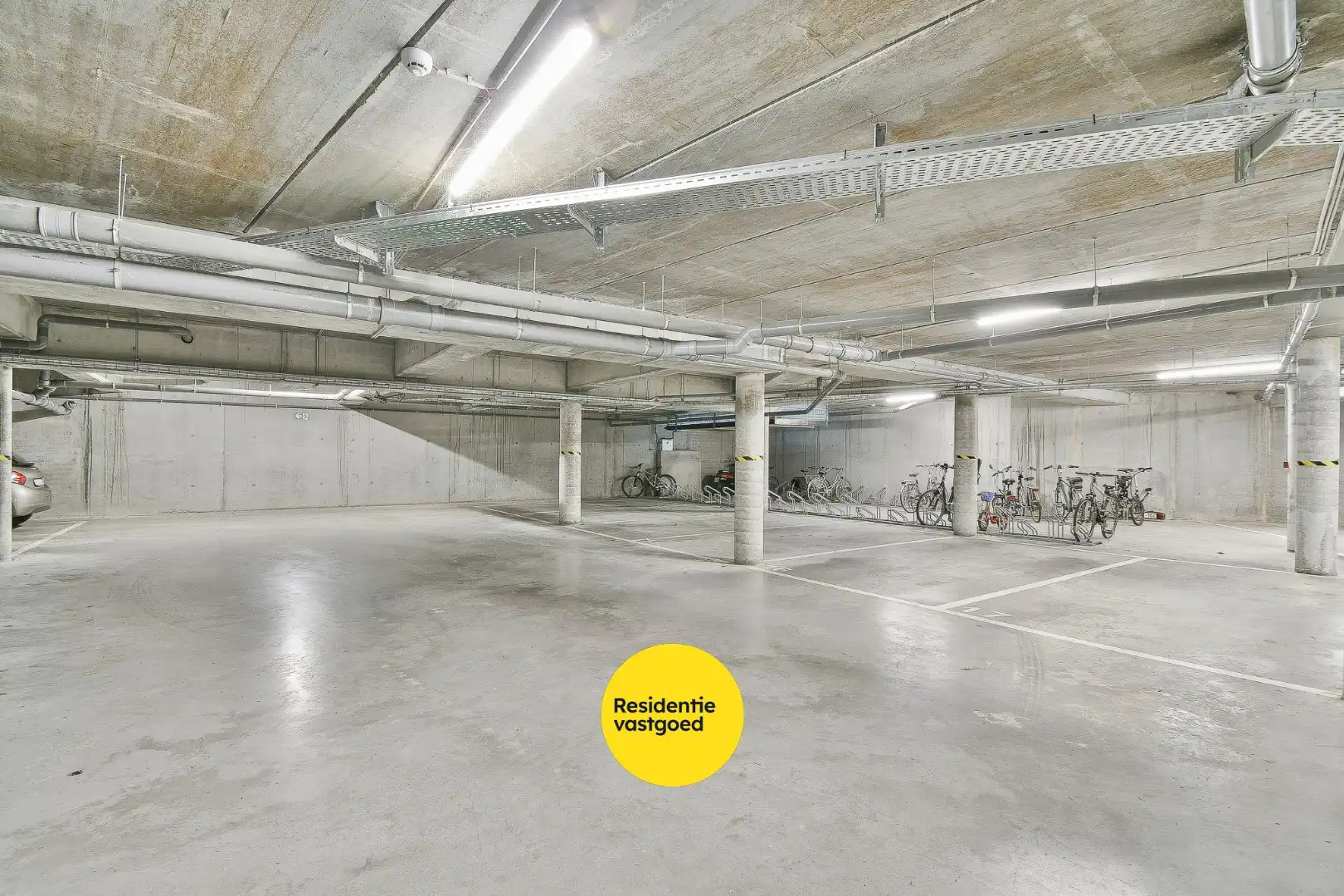 Ondergrondse parkeerplaatsen te koop in het centrum van Gistel foto 6