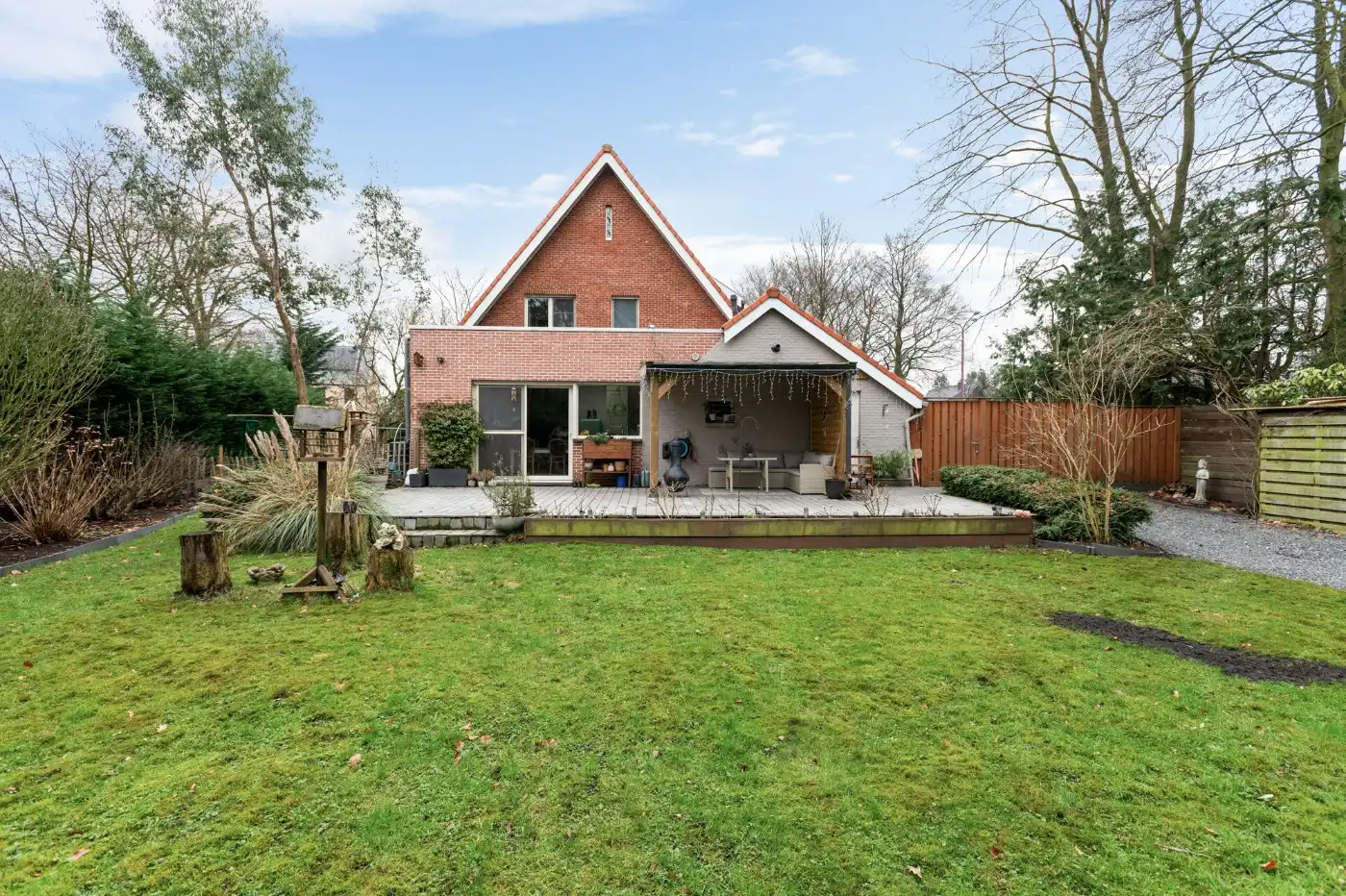 Ruime, instapklare, vrijstaande woning met 5 slpk., grote tuin en praktijkruimte foto 33