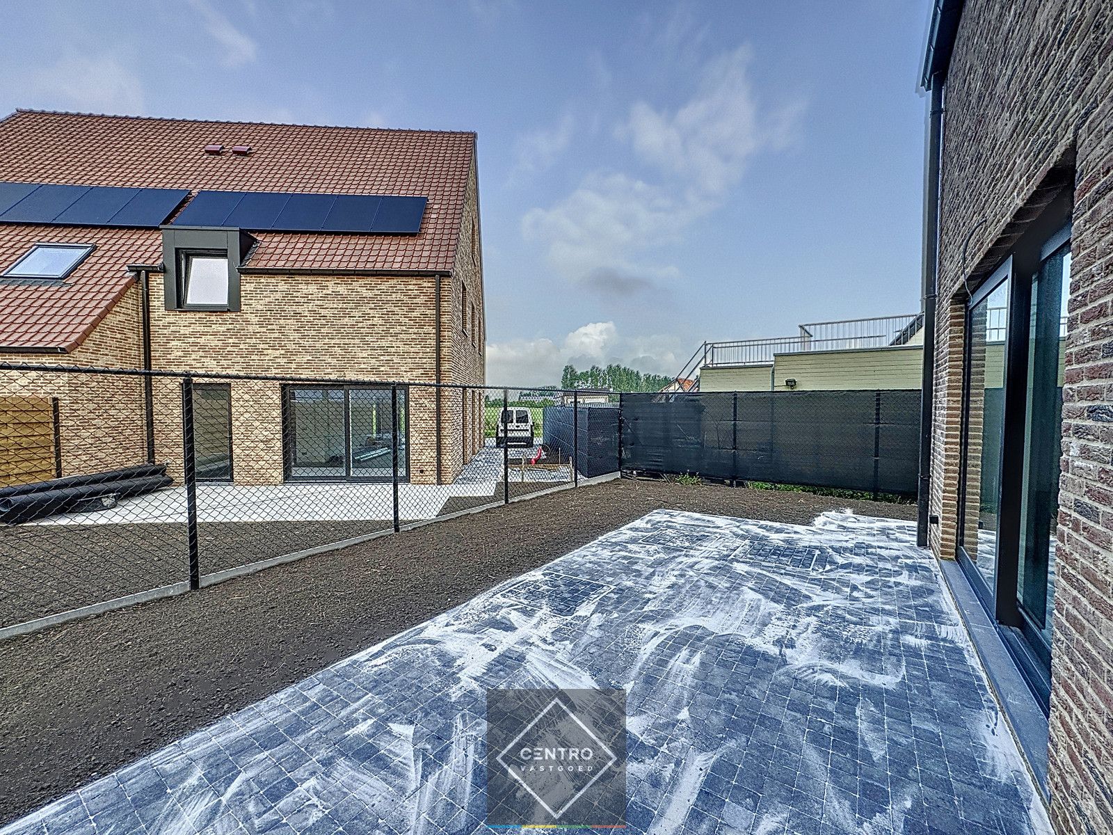 Halfopen Nieuwbouwwoning met 4 slpks en ZUIDger. tuin! foto 15